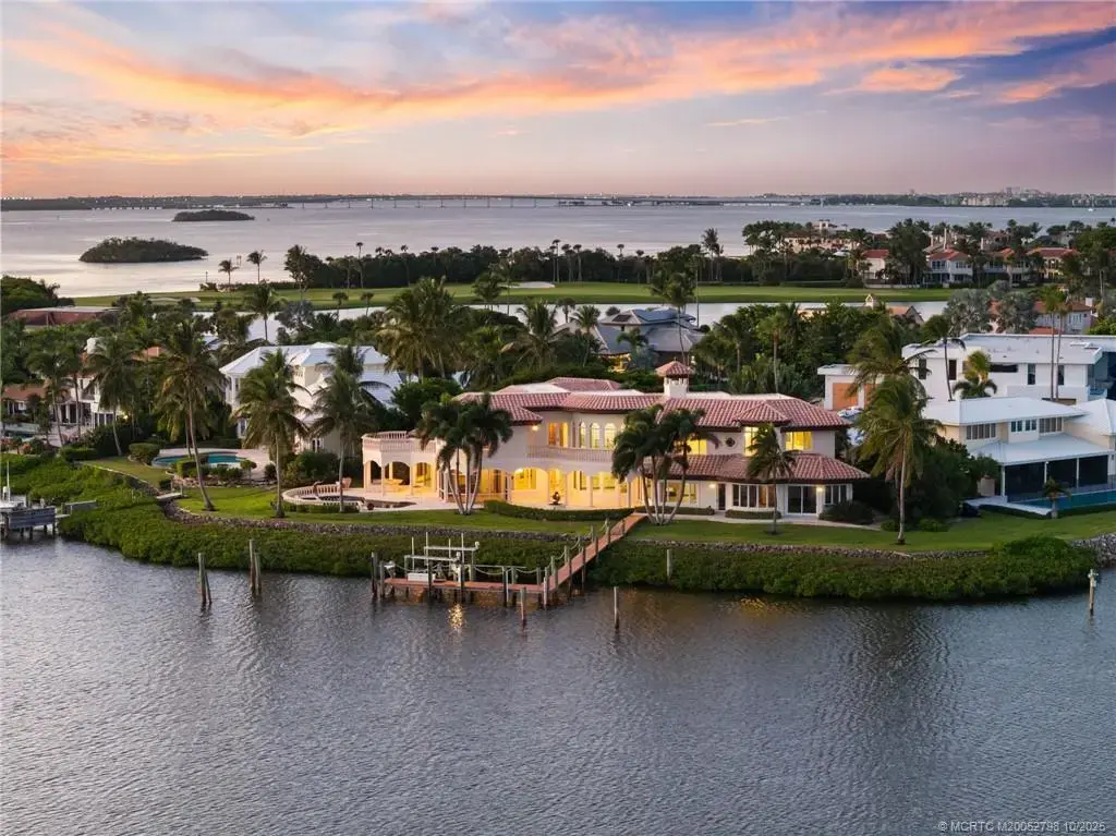 2440 Bahia Way, Stuart