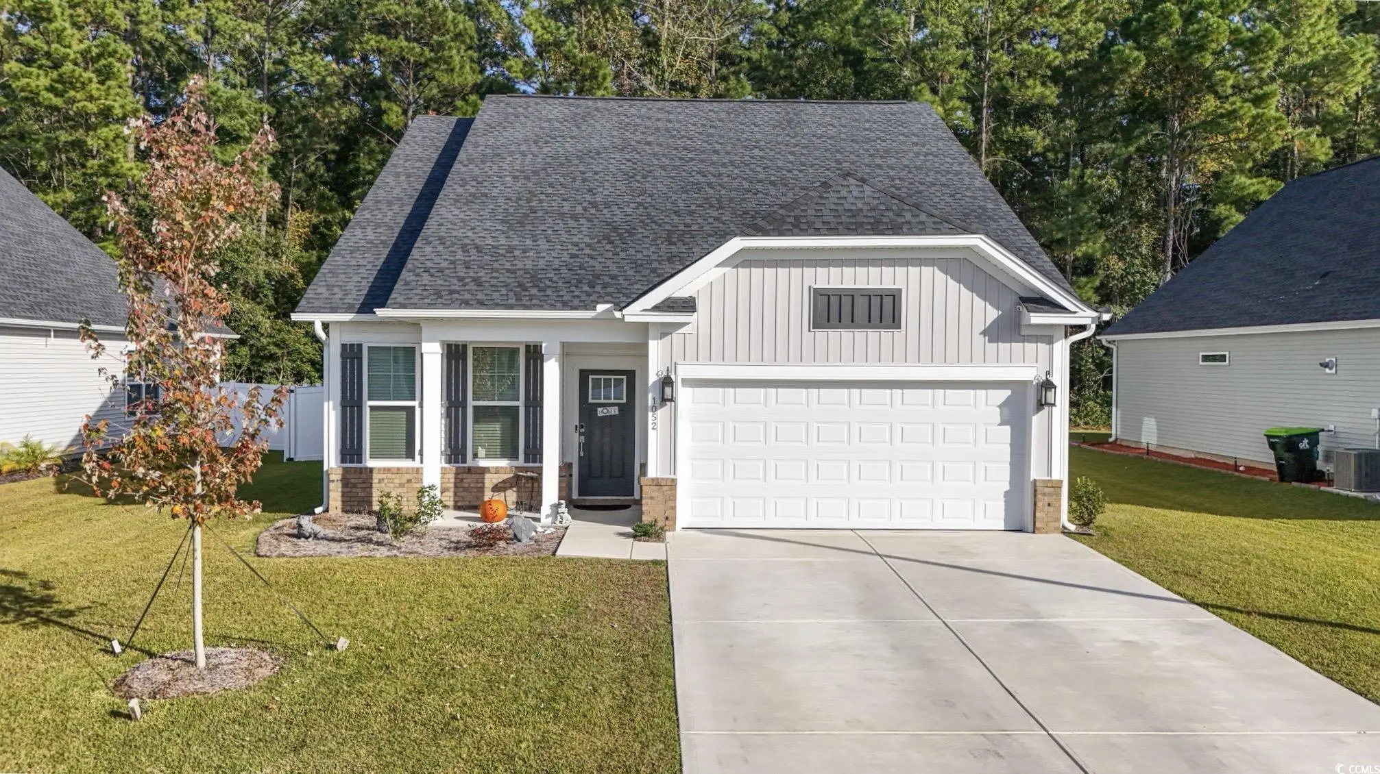 Photo of Listing #2526015