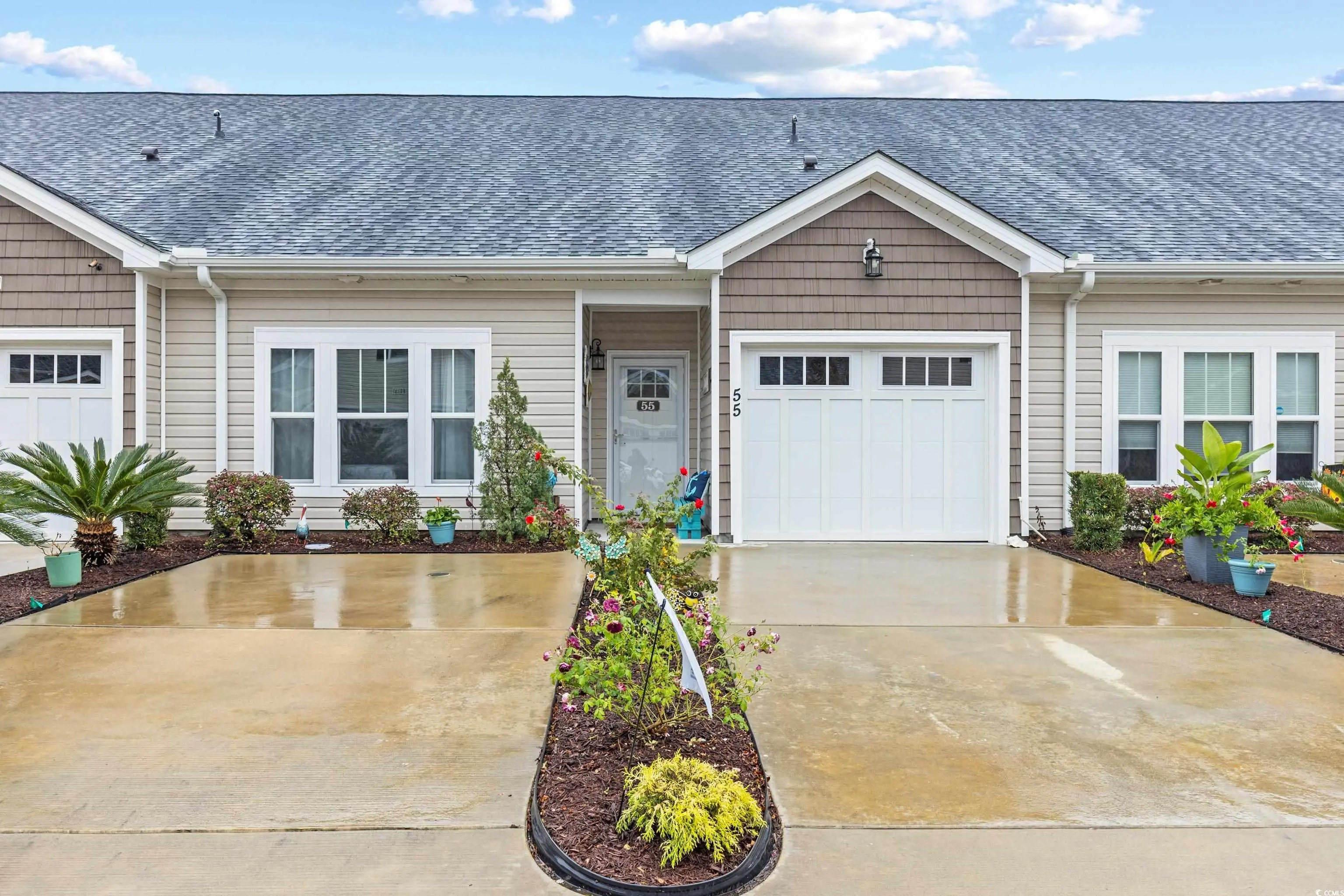 Photo of Listing #2526242