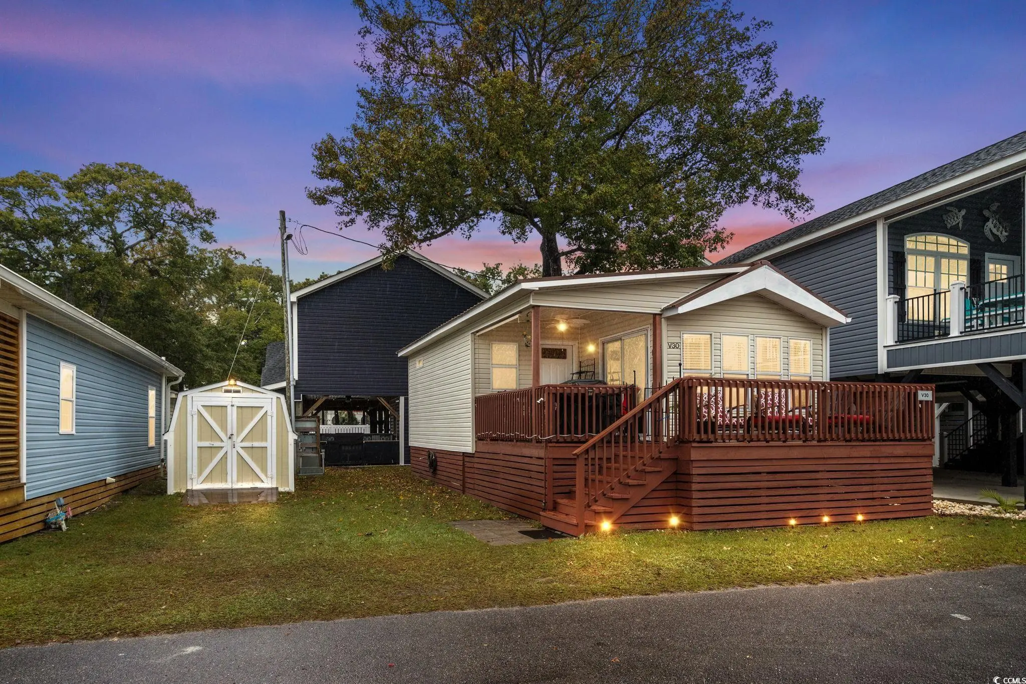 Photo of Listing #2526369