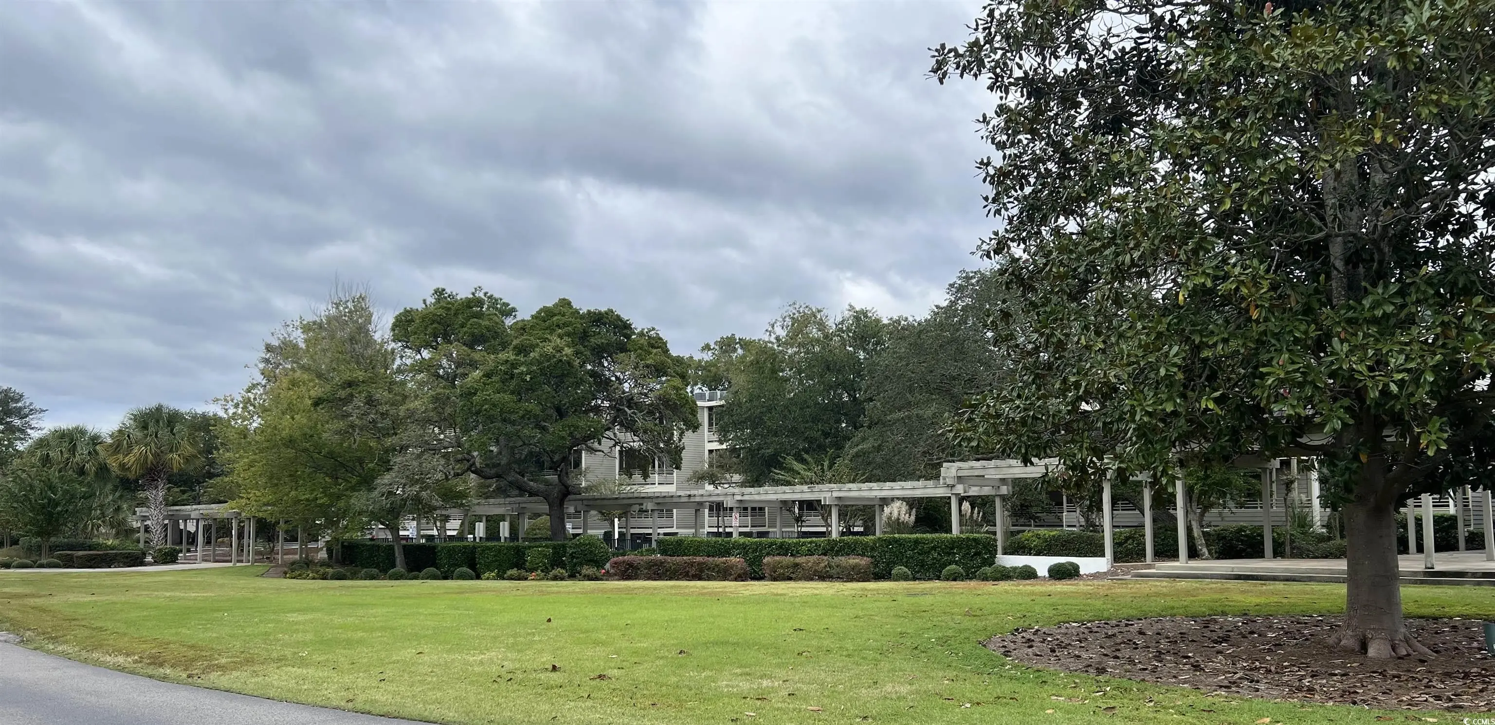 Photo of Listing #2526397