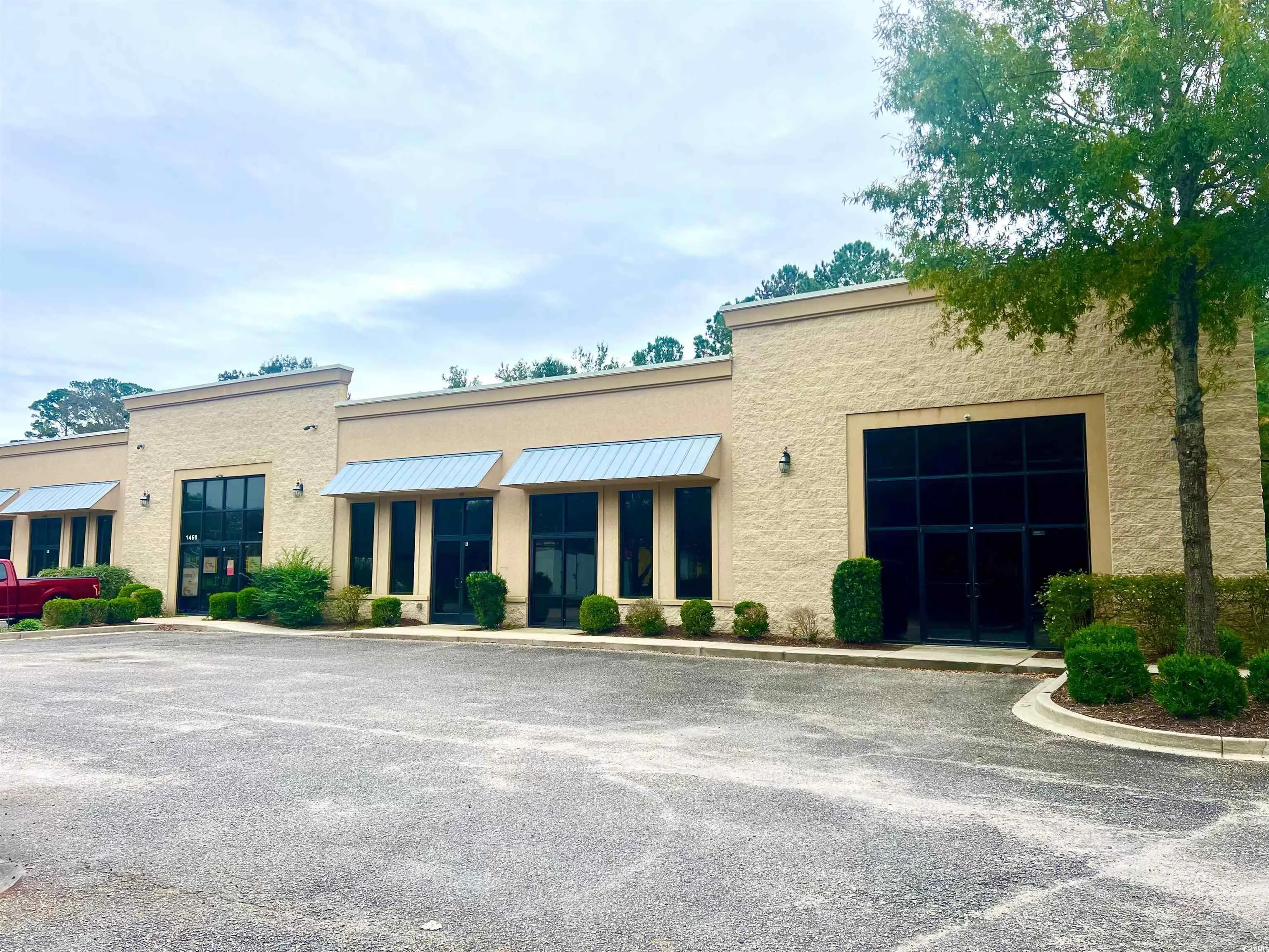 Photo of Listing #2526537