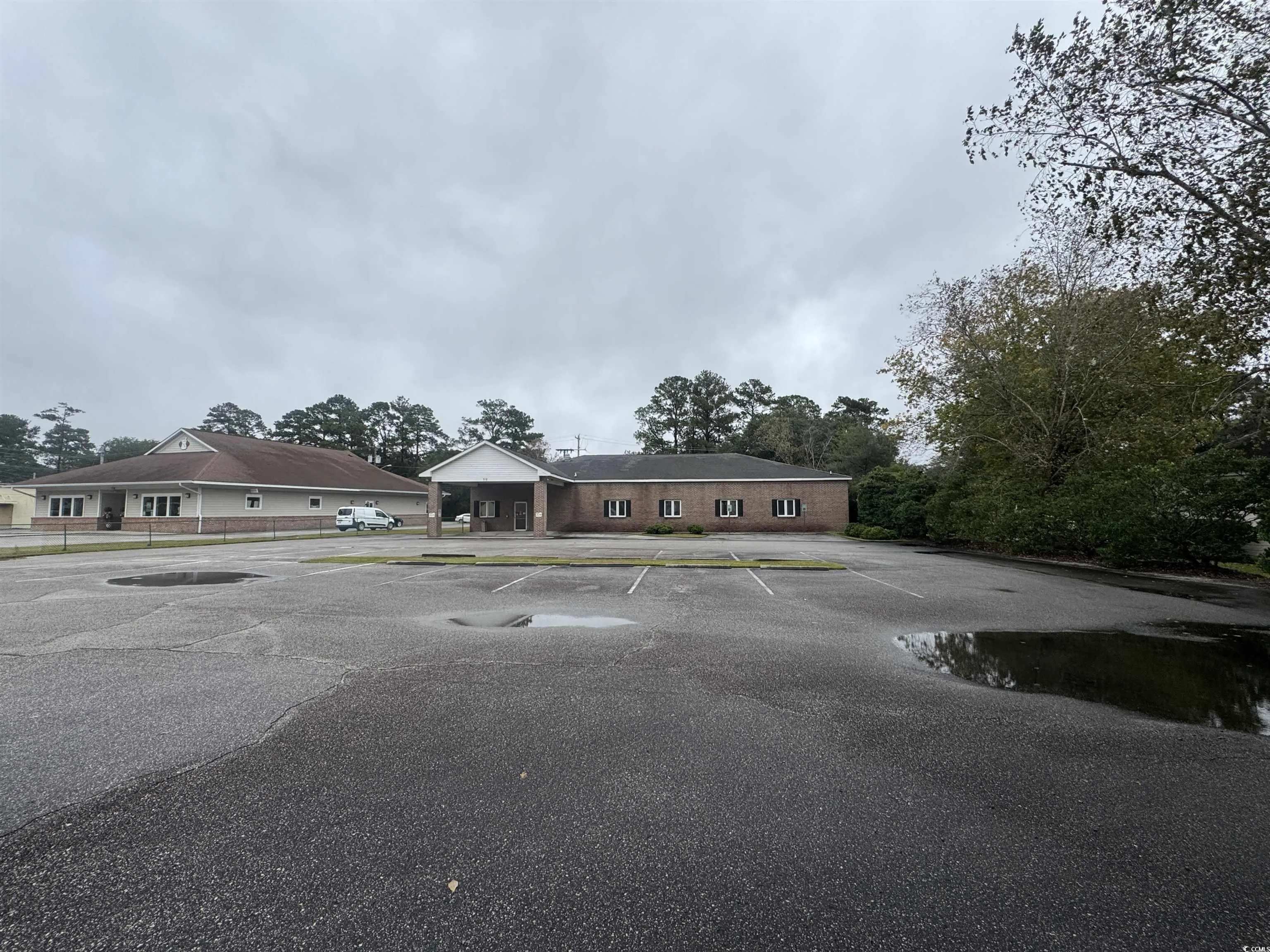 Photo of Listing #2526540