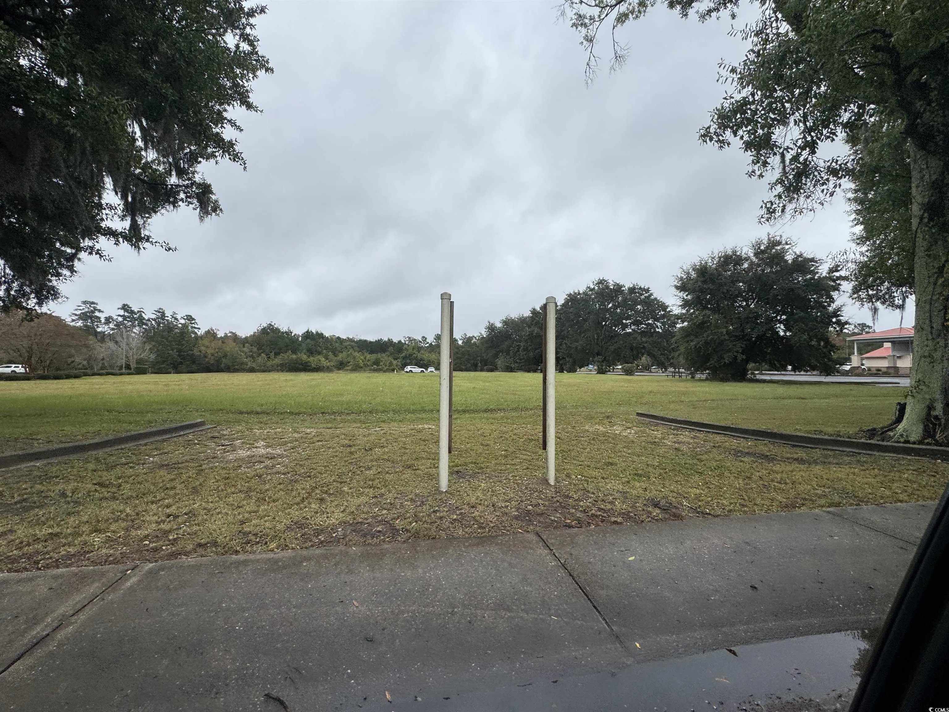 Photo of Listing #2526543