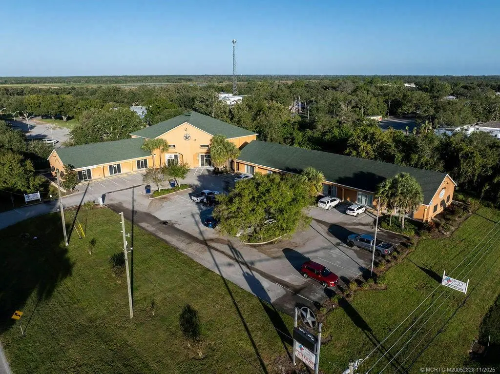 2 of 21 - 7177 George Boulevard, Sebring, FL