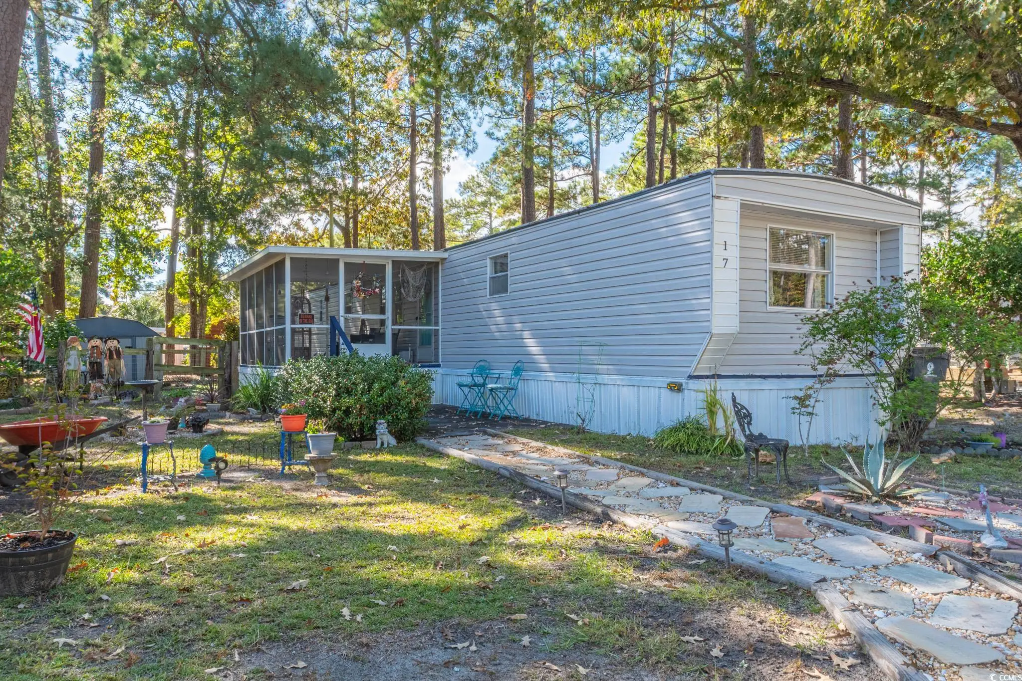 Photo of Listing #2526666