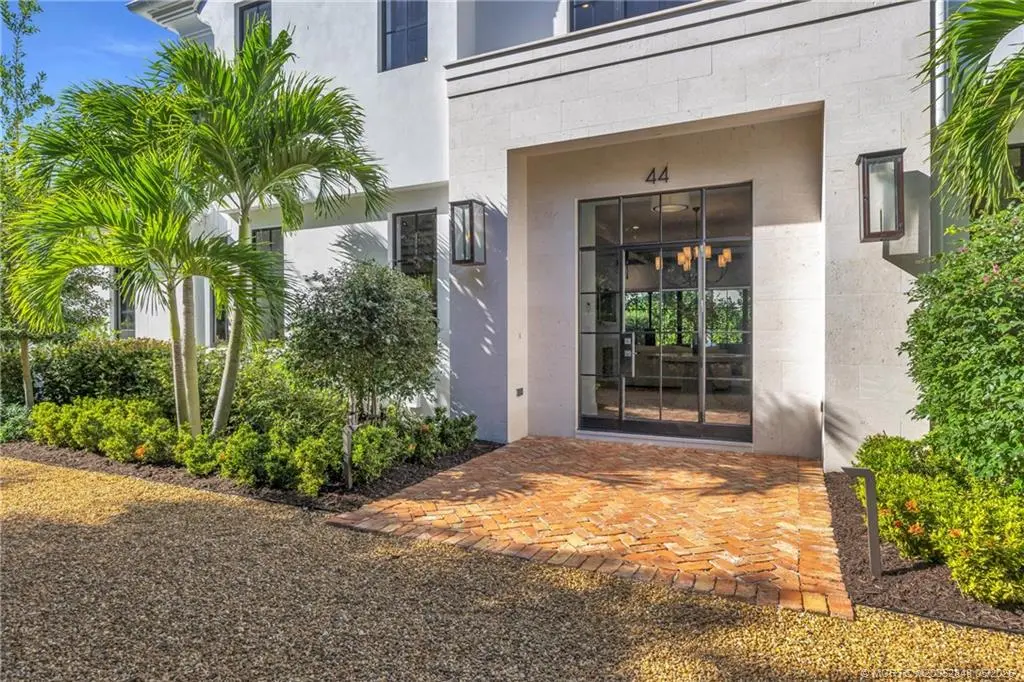 4 of 75 - 44 Beach Road, Hobe Sound, FL