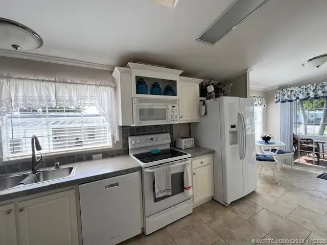 6120 Holly Lane, Lantana