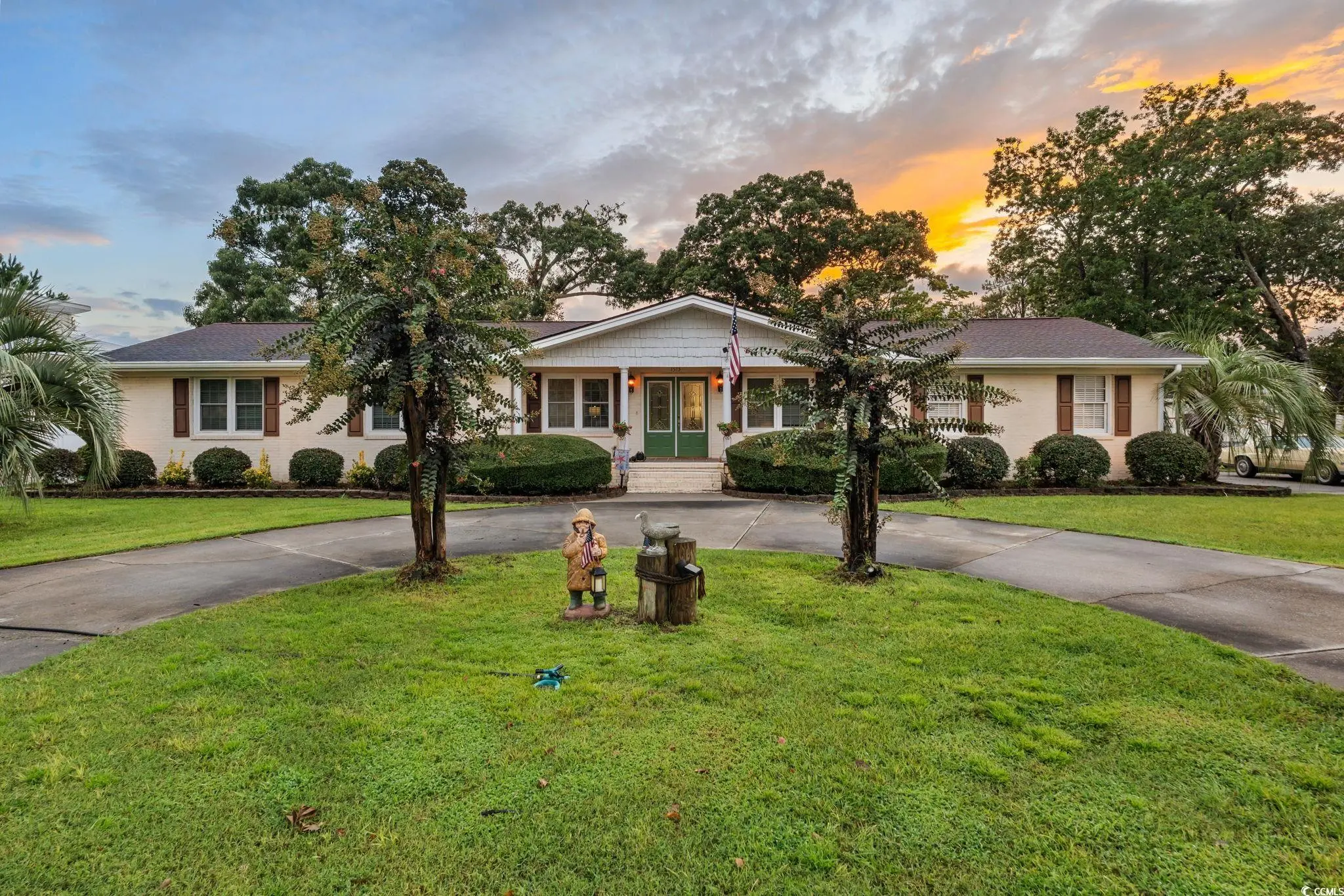 Photo of Listing #2526794