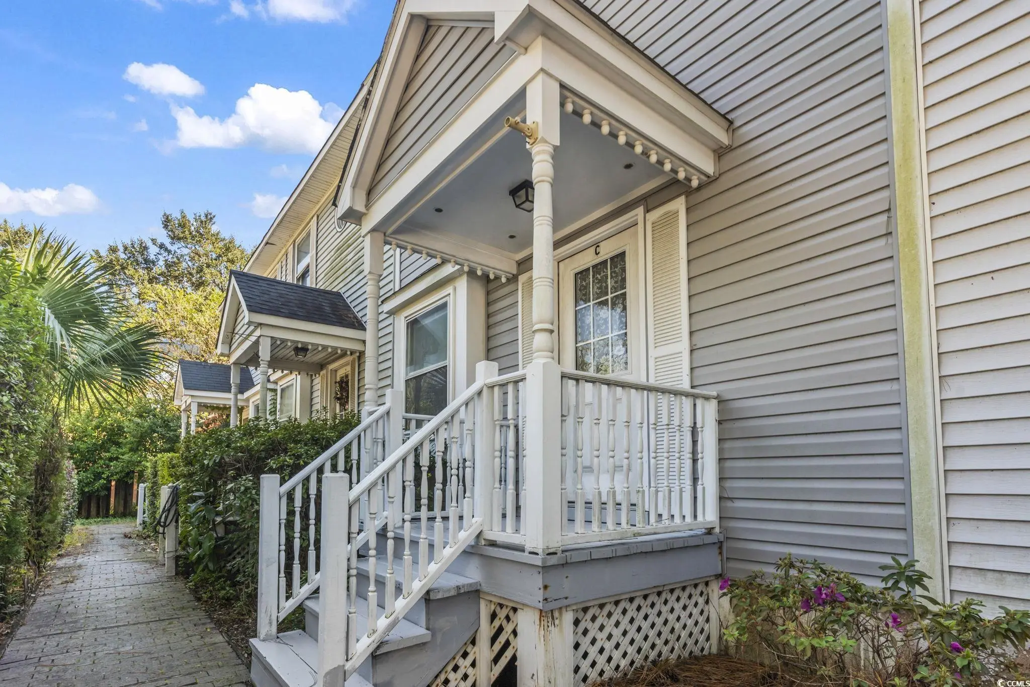 Photo of Listing #2526875