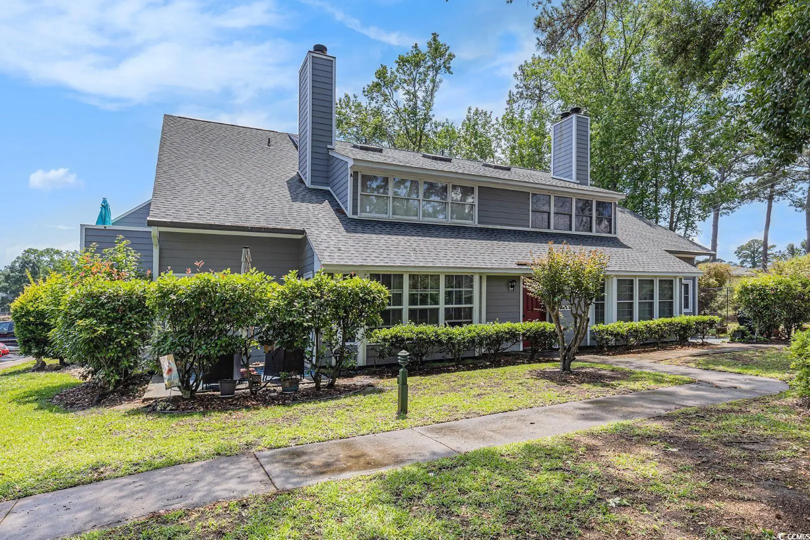 Photo of Listing #2527002