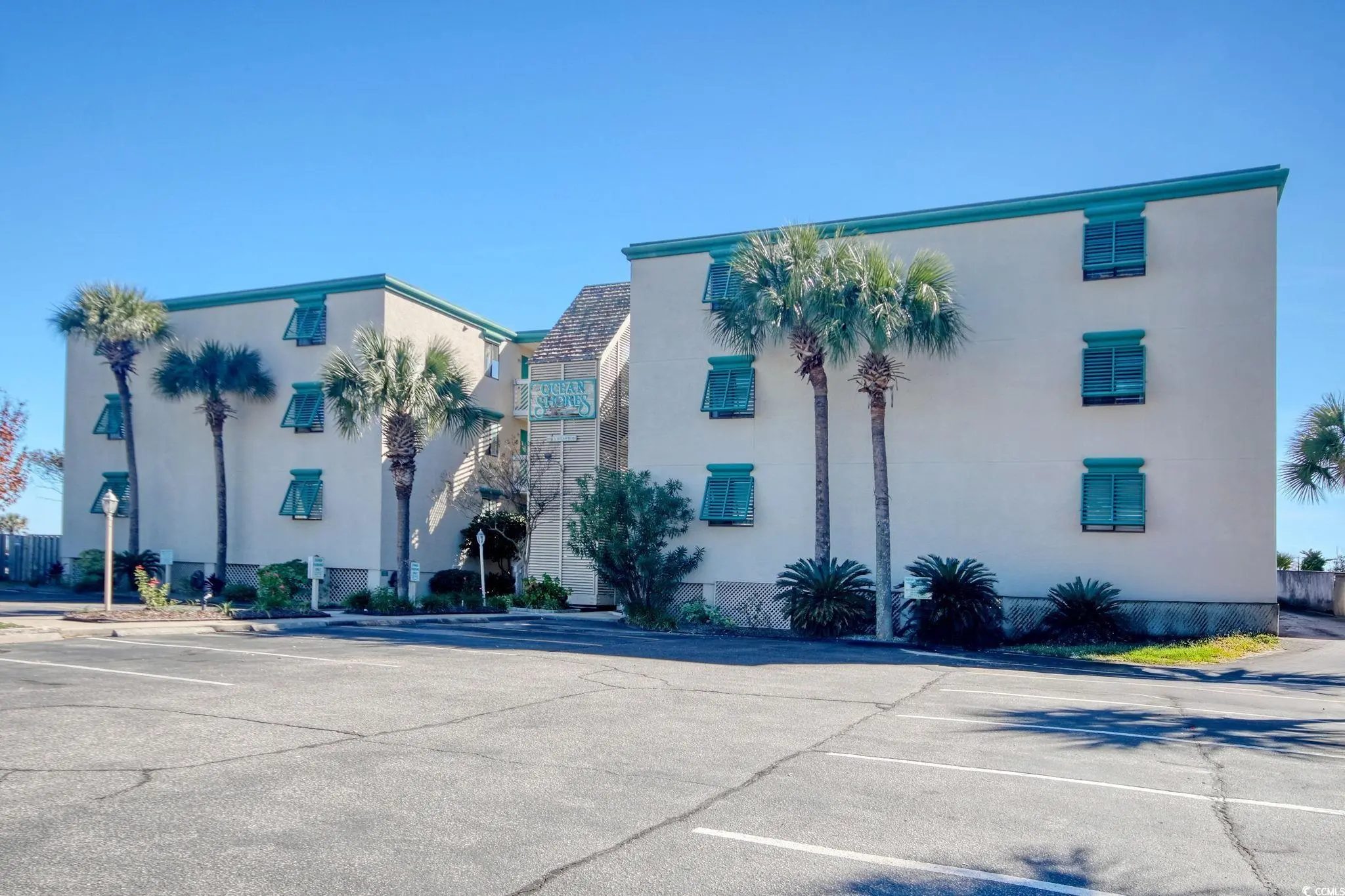 Photo of Listing #2527019