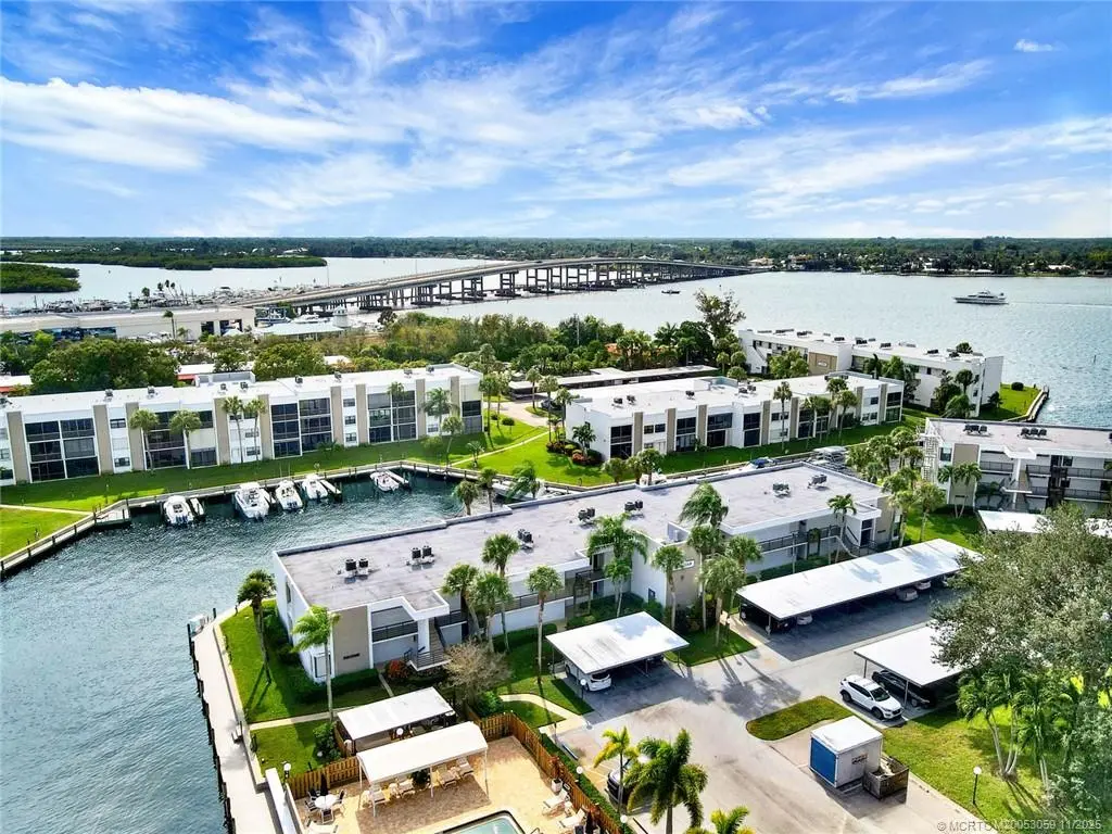 Photo of Listing #M20053059