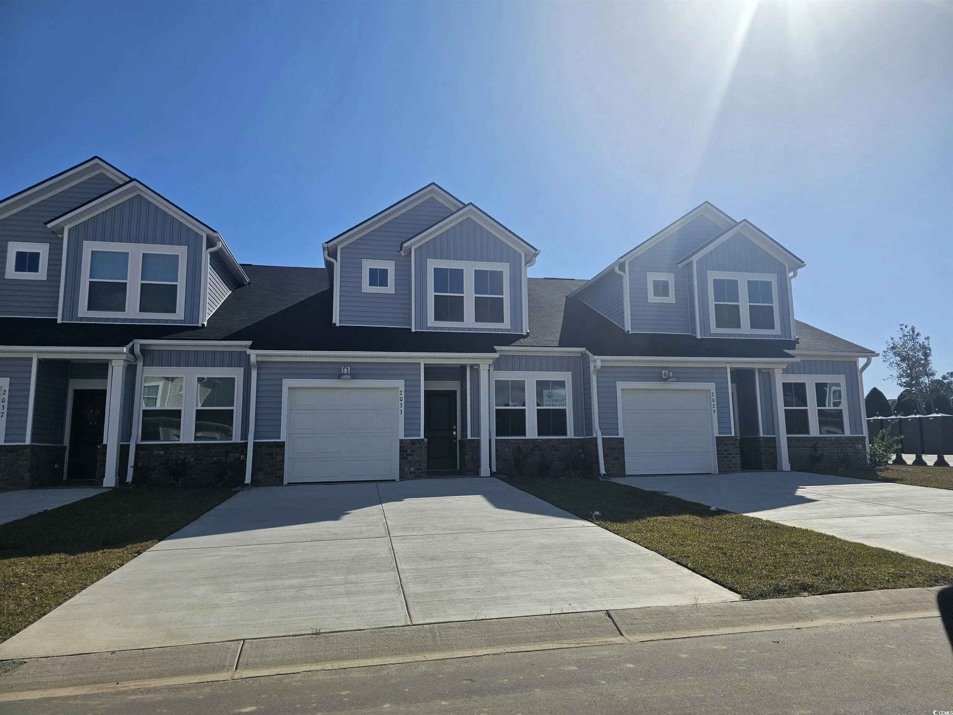 Photo of Listing #2527235