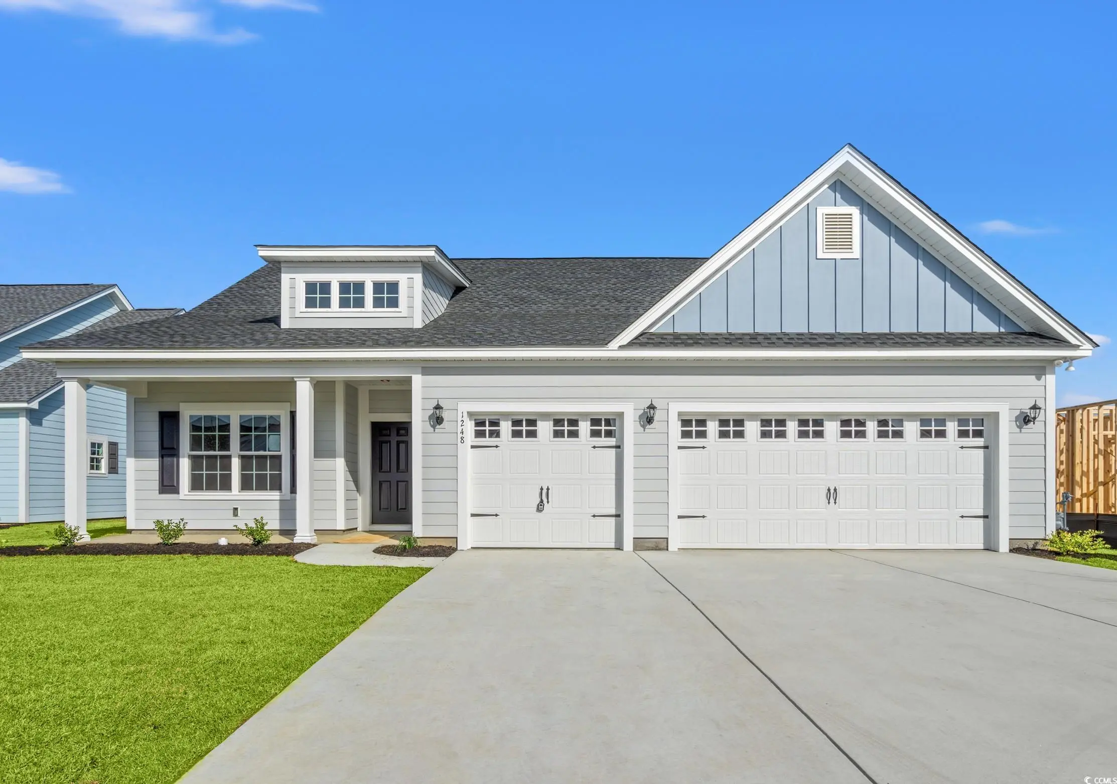 Photo of Listing #2527246