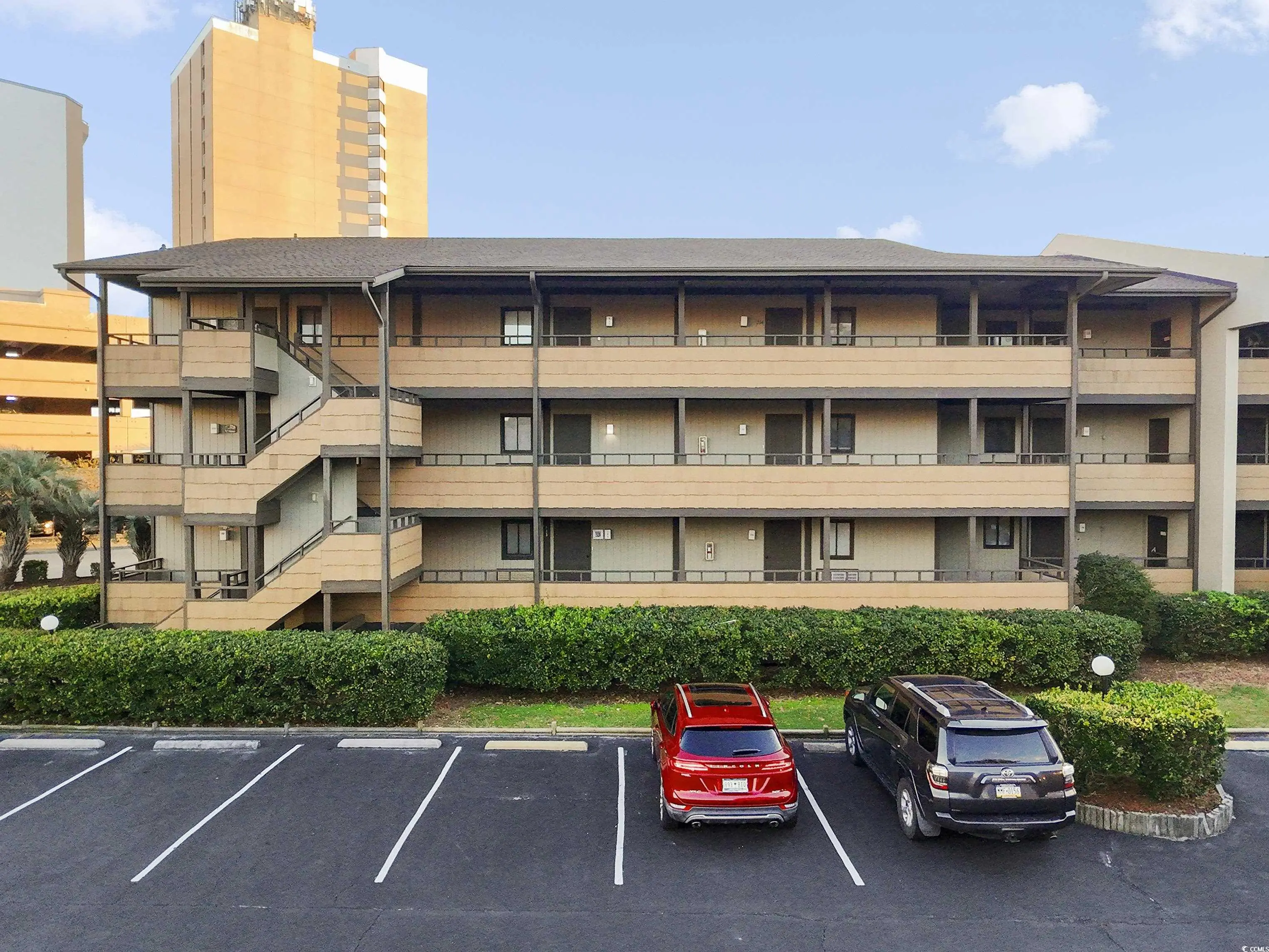 Photo of Listing #2527321