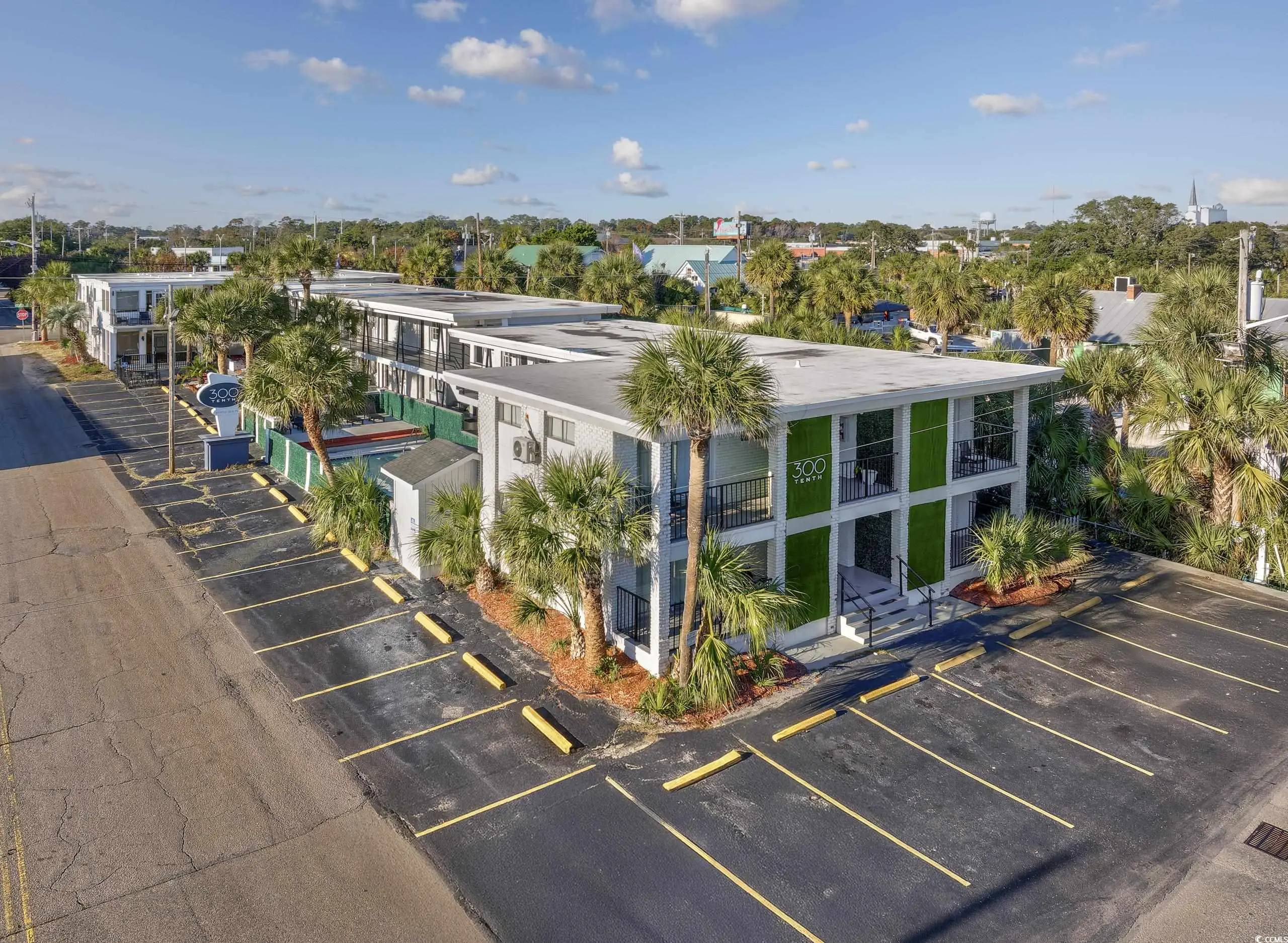 Photo of Listing #2527570