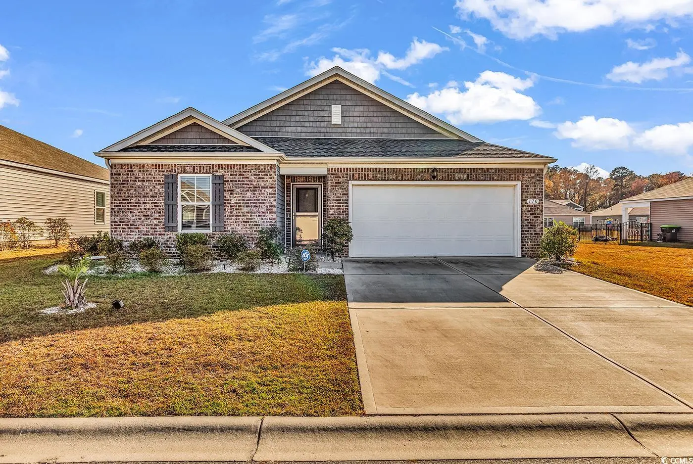 Photo of Listing #2527952