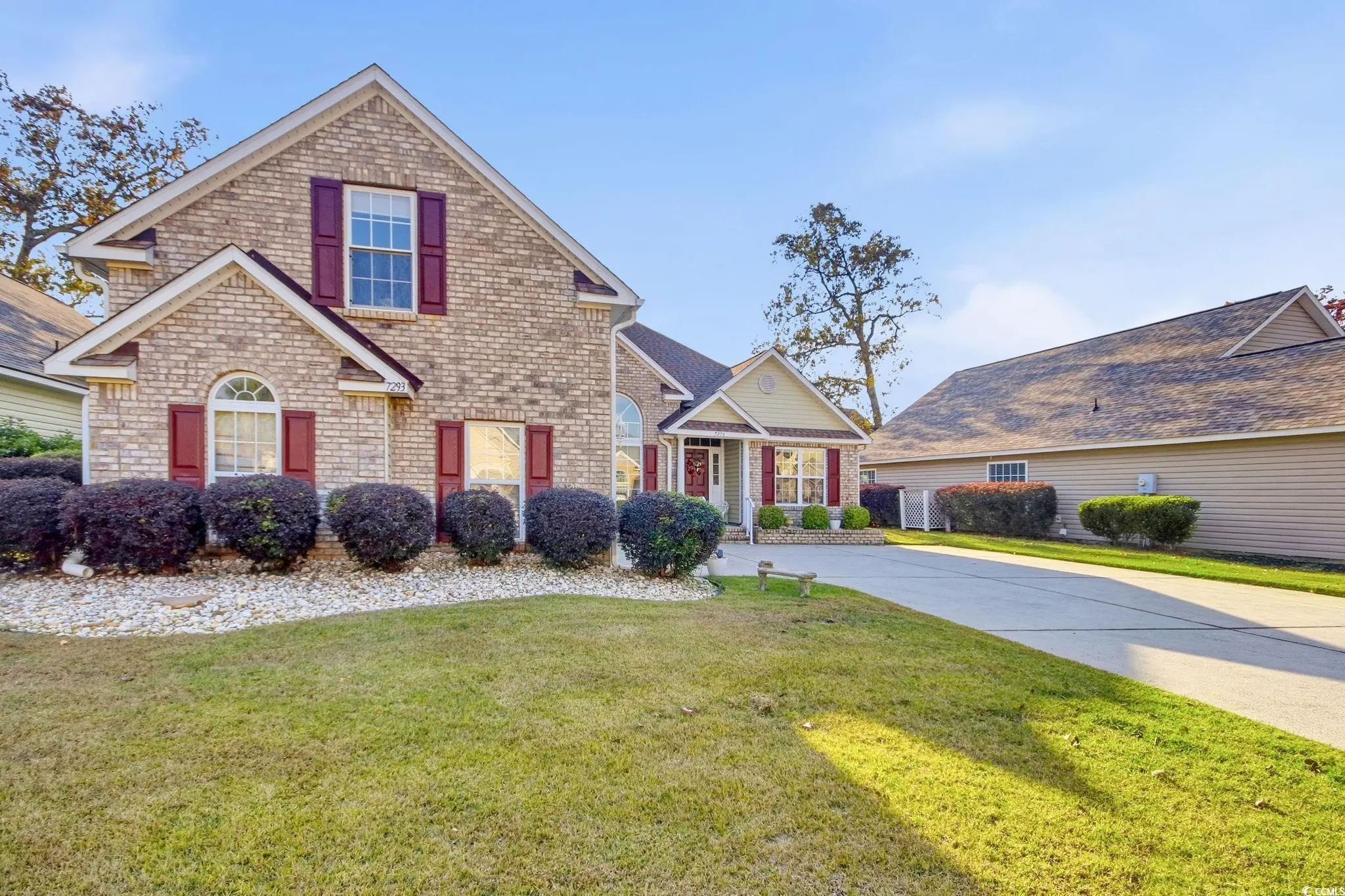 Photo of Listing #2527977