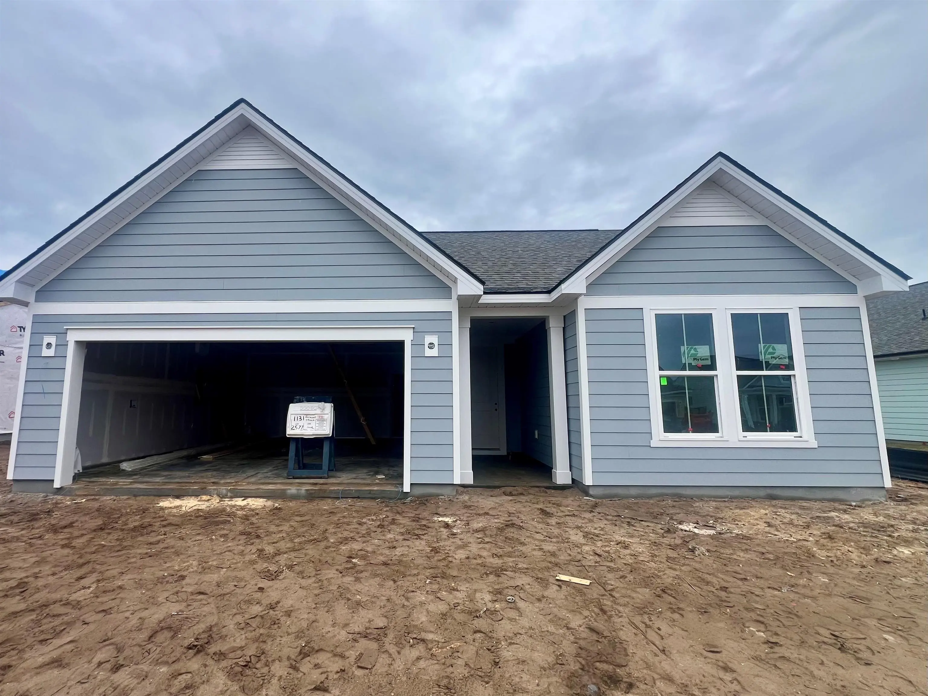 Photo of Listing #2528009