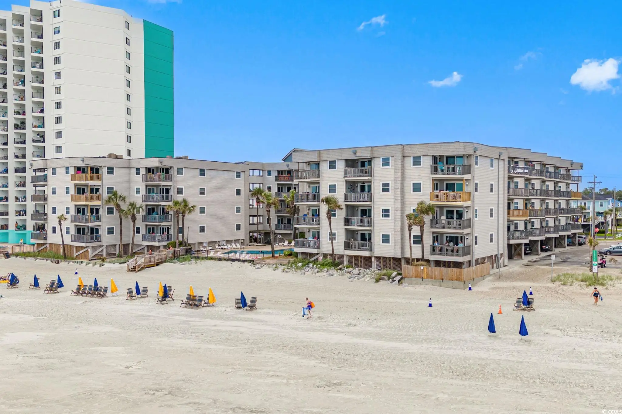 Photo of Listing #2528351