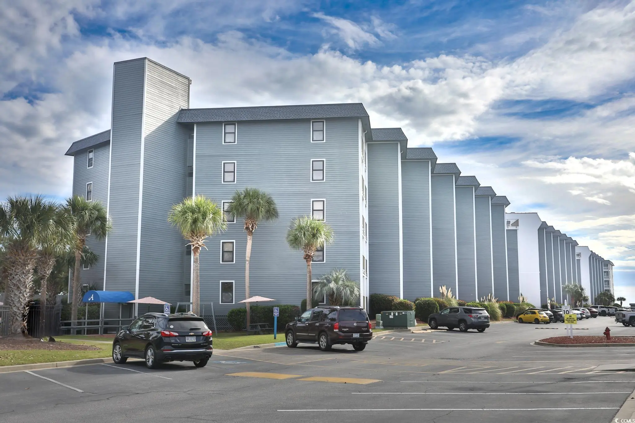 Photo of Listing #2528378