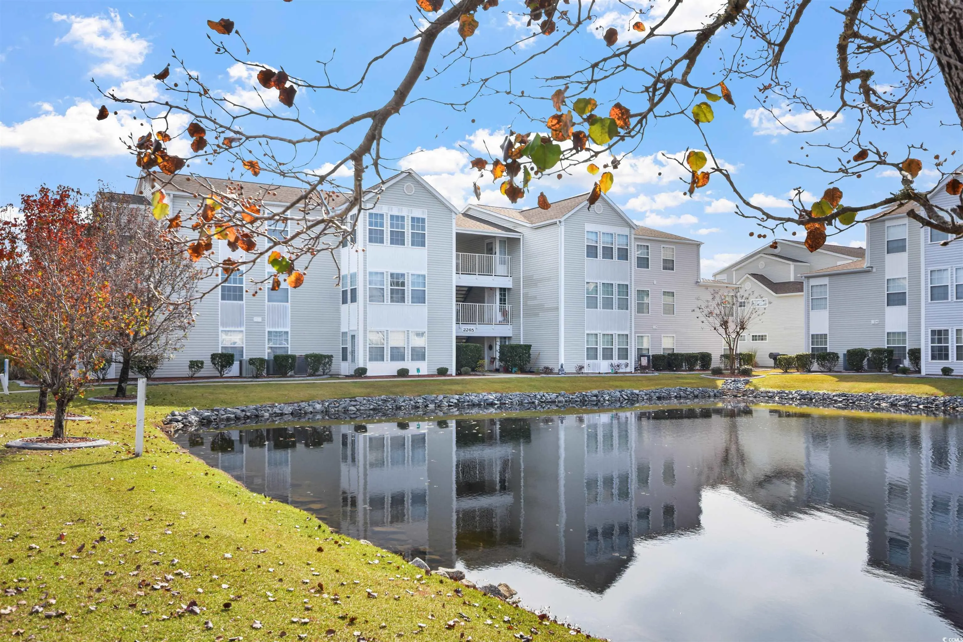 Photo of Listing #2528449