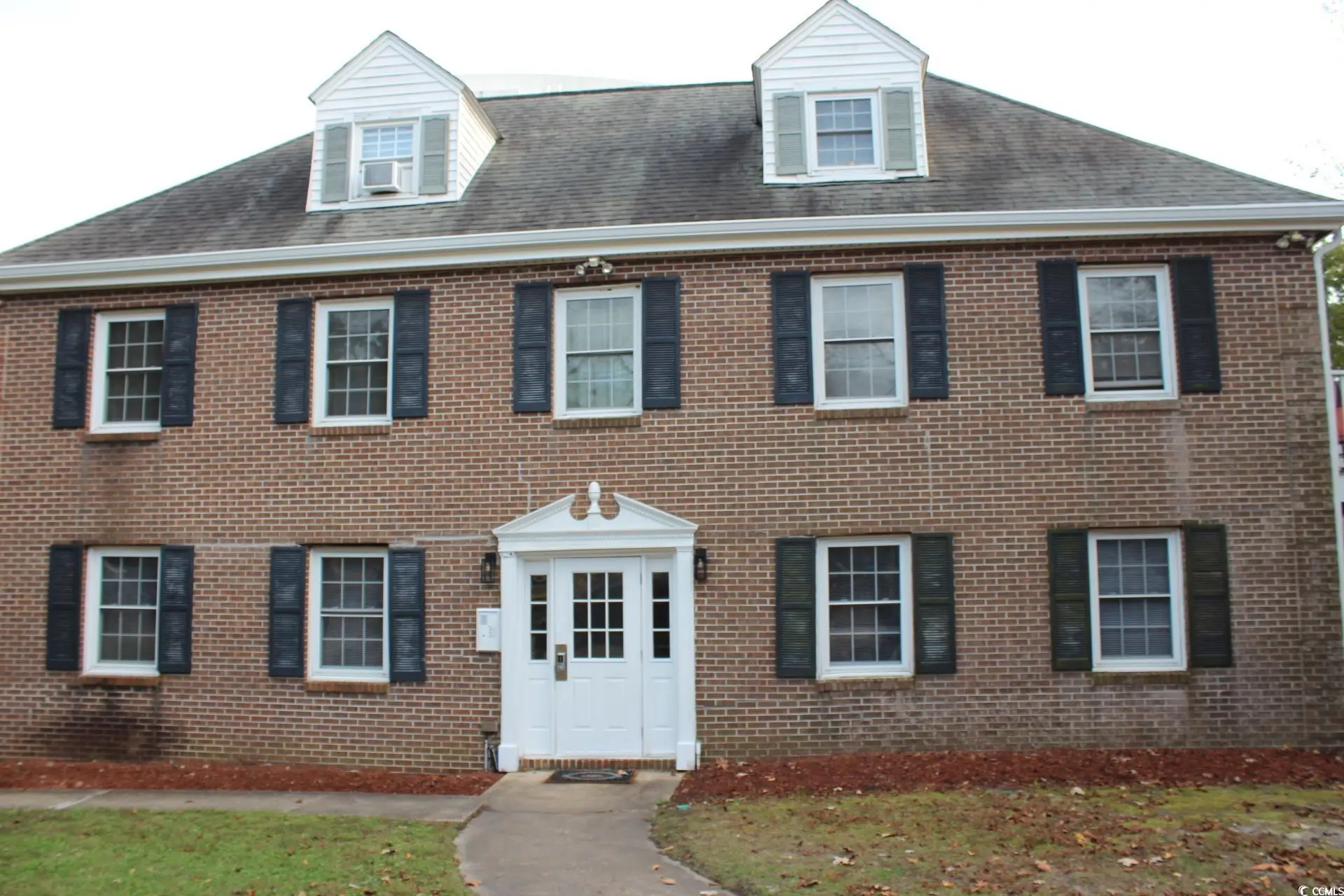 Photo of Listing #2528453