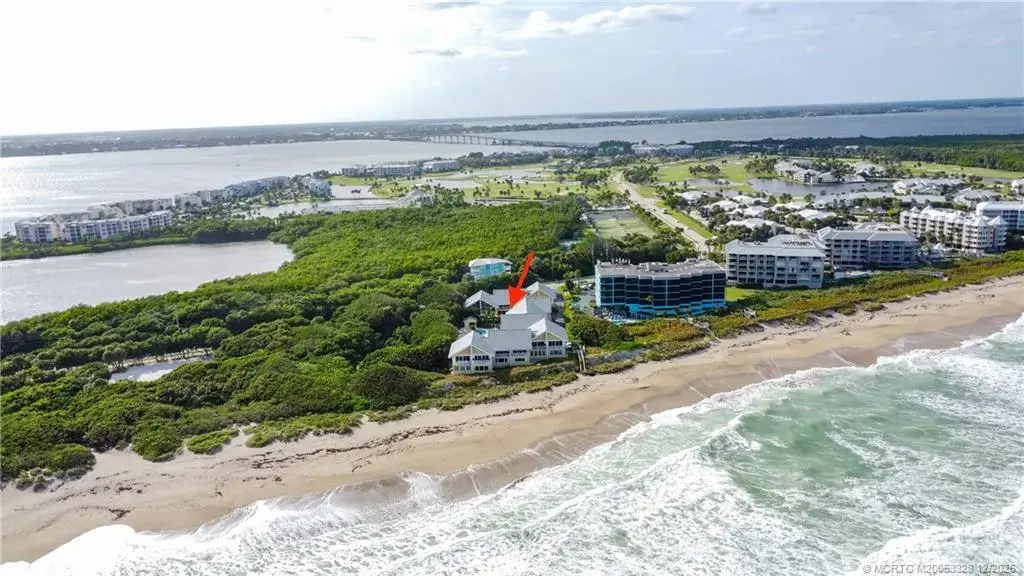 245 Macarthur Boulevard 12, Stuart