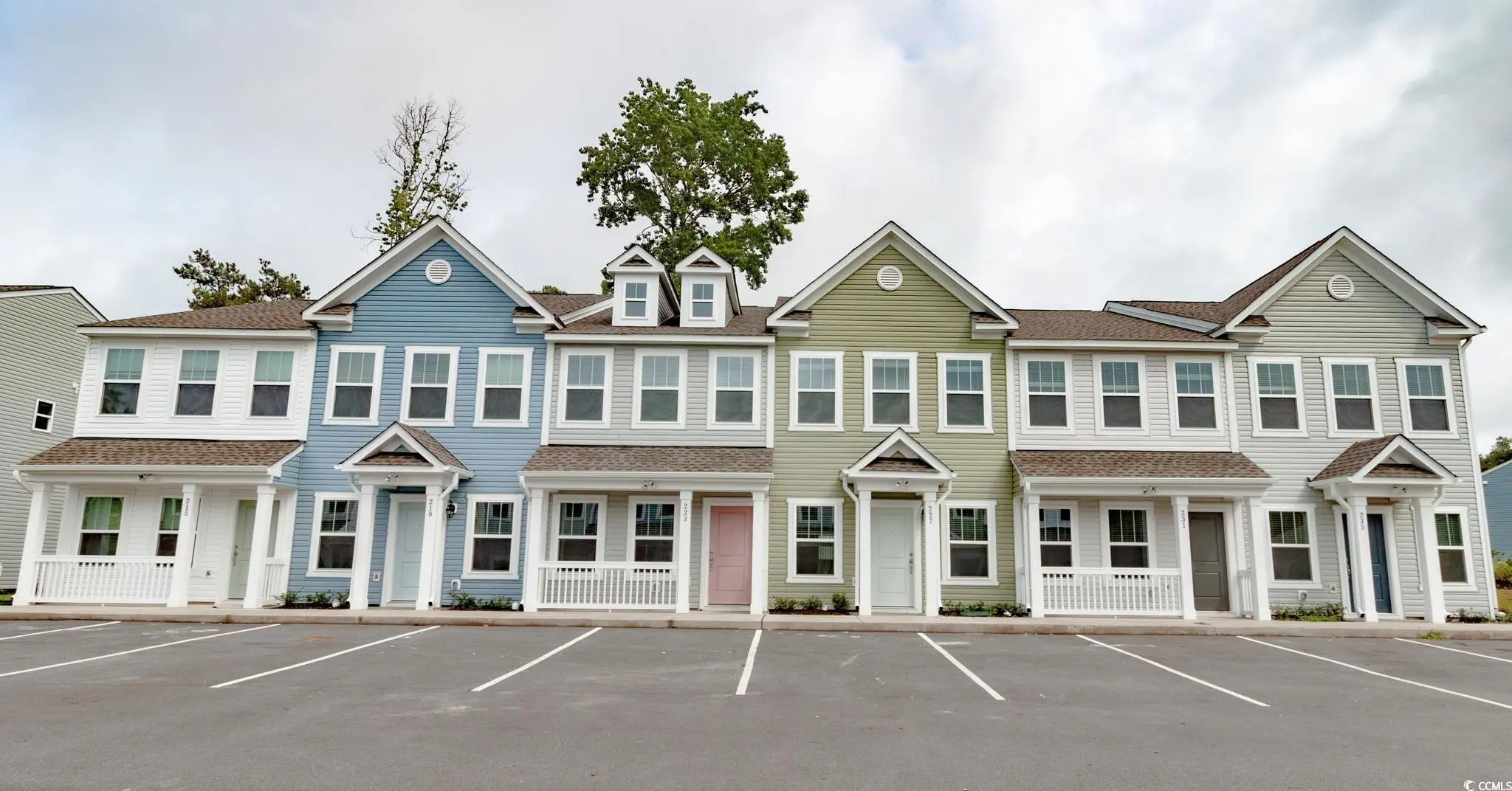 Photo of Listing #2528928