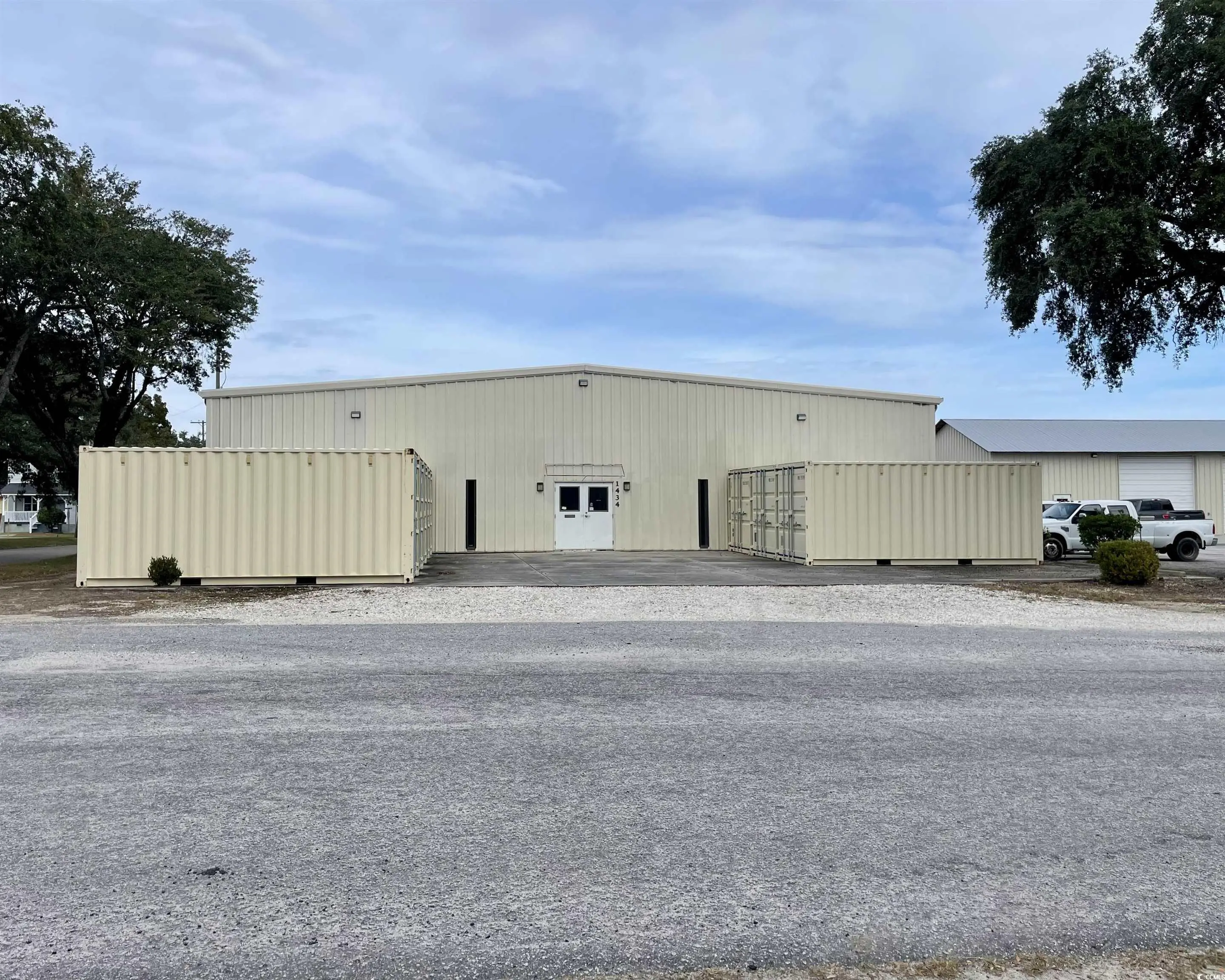 Photo of Listing #2528951