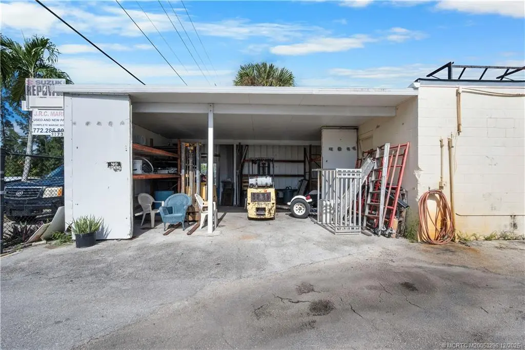 5 of 16 - 3173 Railroad Avenue, Stuart, FL