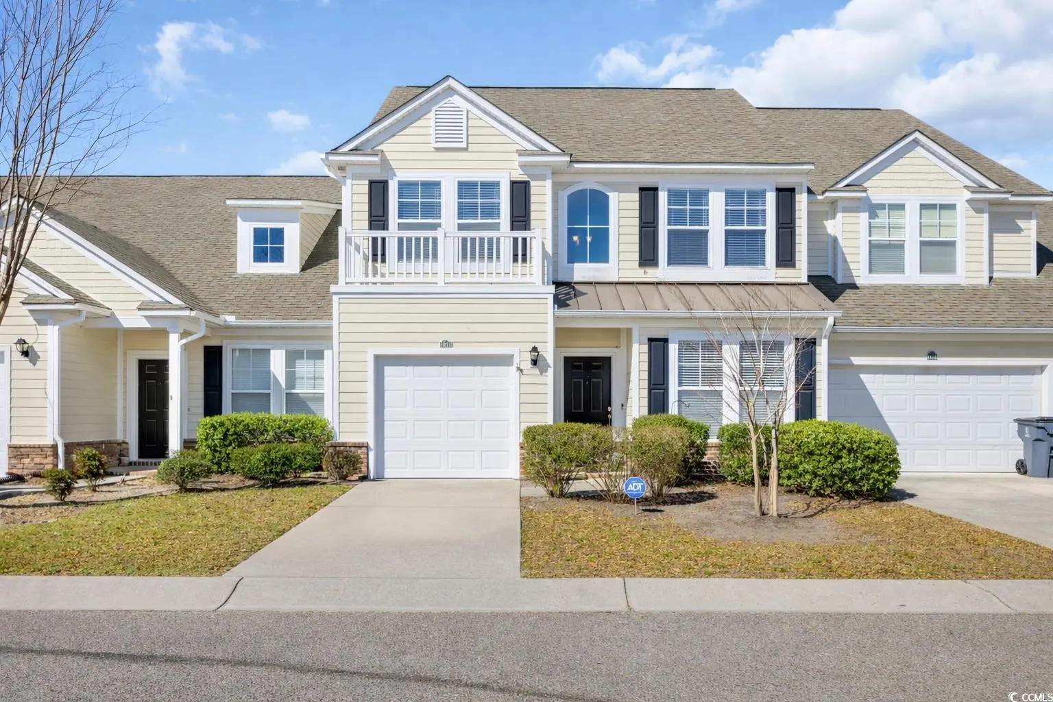 Photo of Listing #2528972