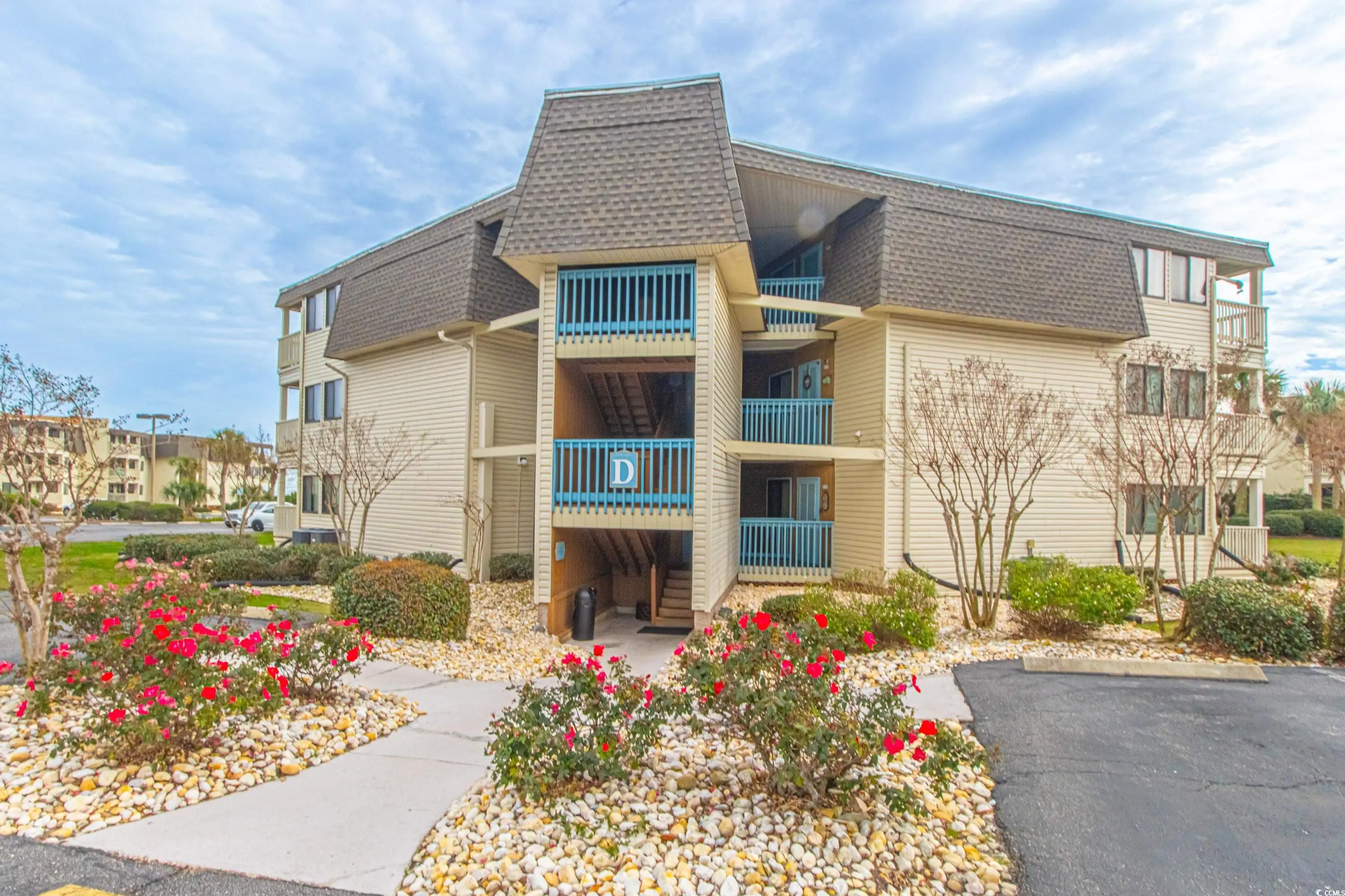 Photo of Listing #2529001