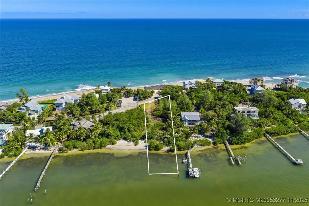 Se Macarthur Boulevard, Hutchinson Island