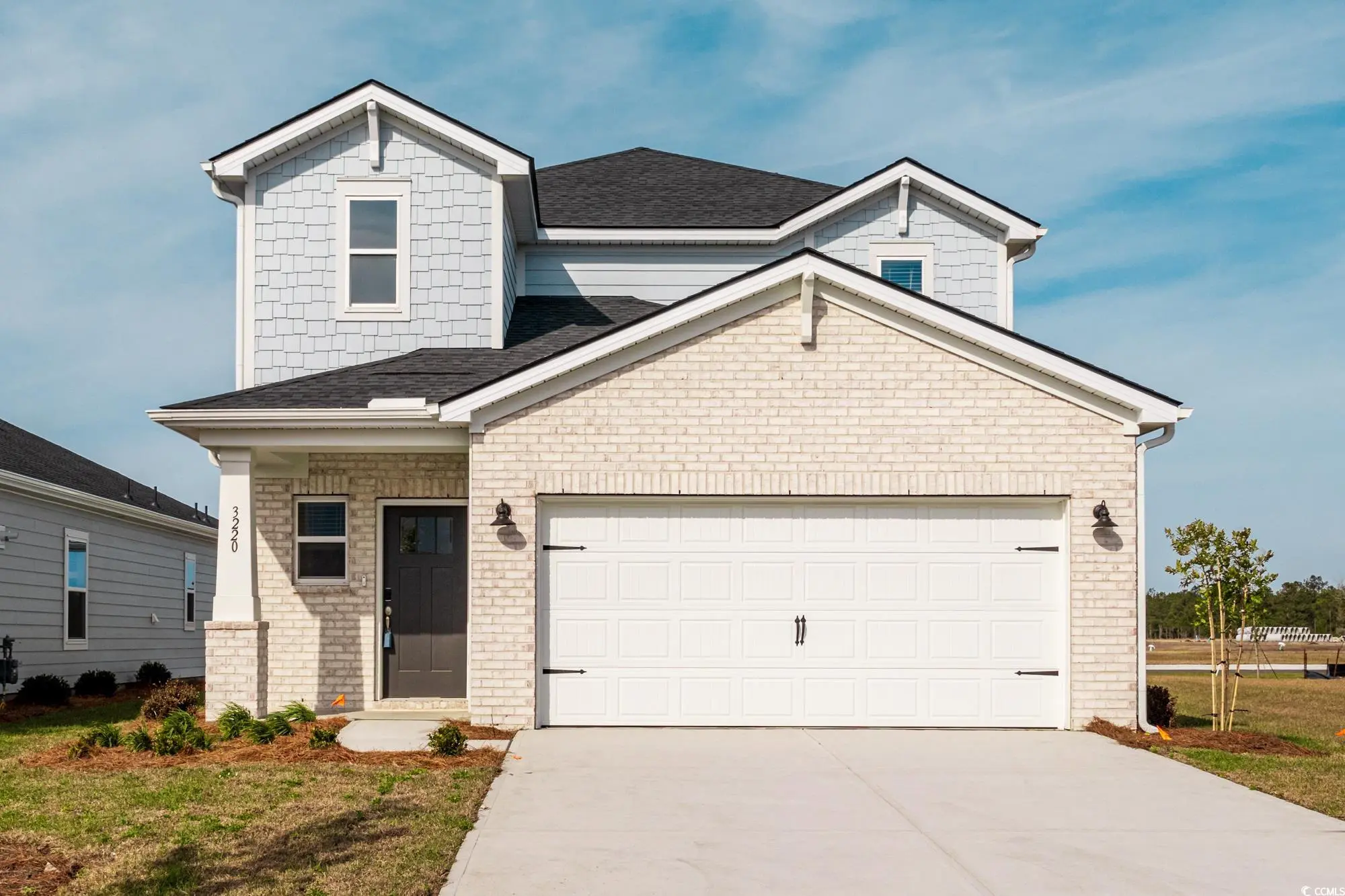 Photo of Listing #2529138