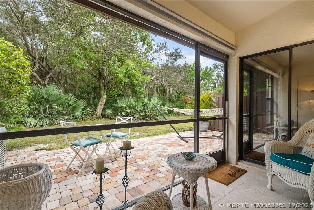 1544 Silver Pine Way 104f, Palm City