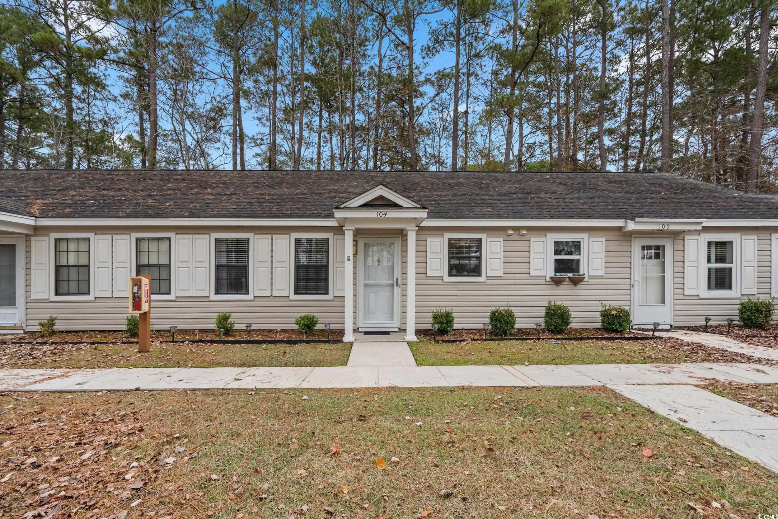 Photo of Listing #2529253