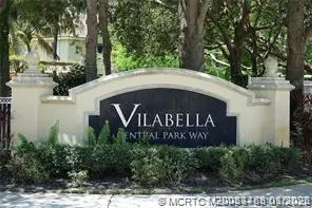 49 Sedona Circle 101, Stuart