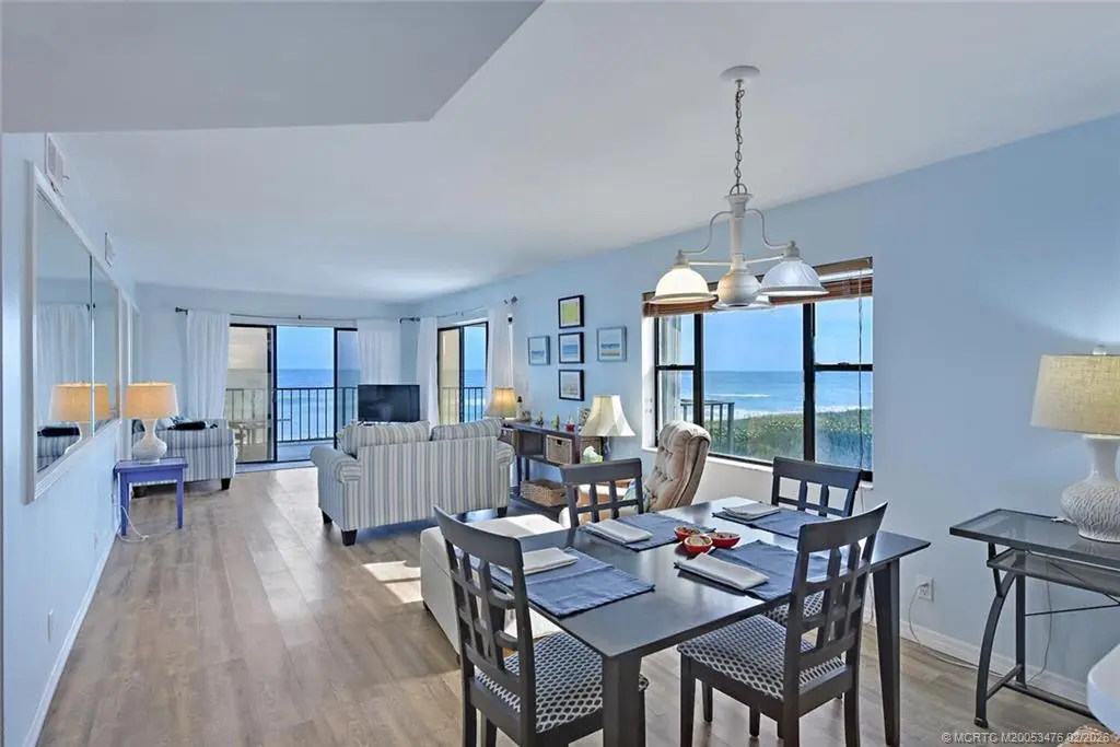 Photo of Listing #M20053476