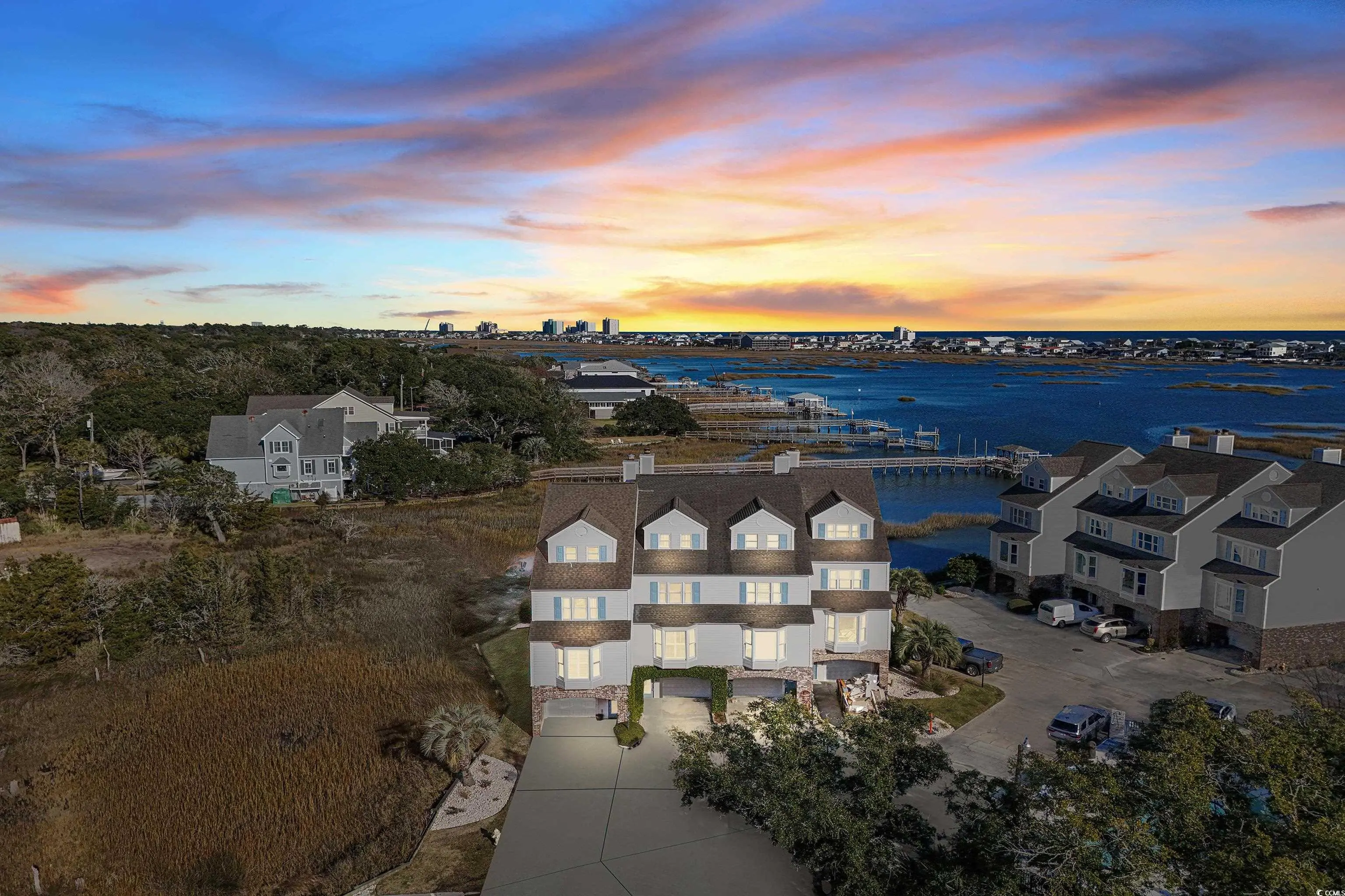 Photo of Listing #2529476