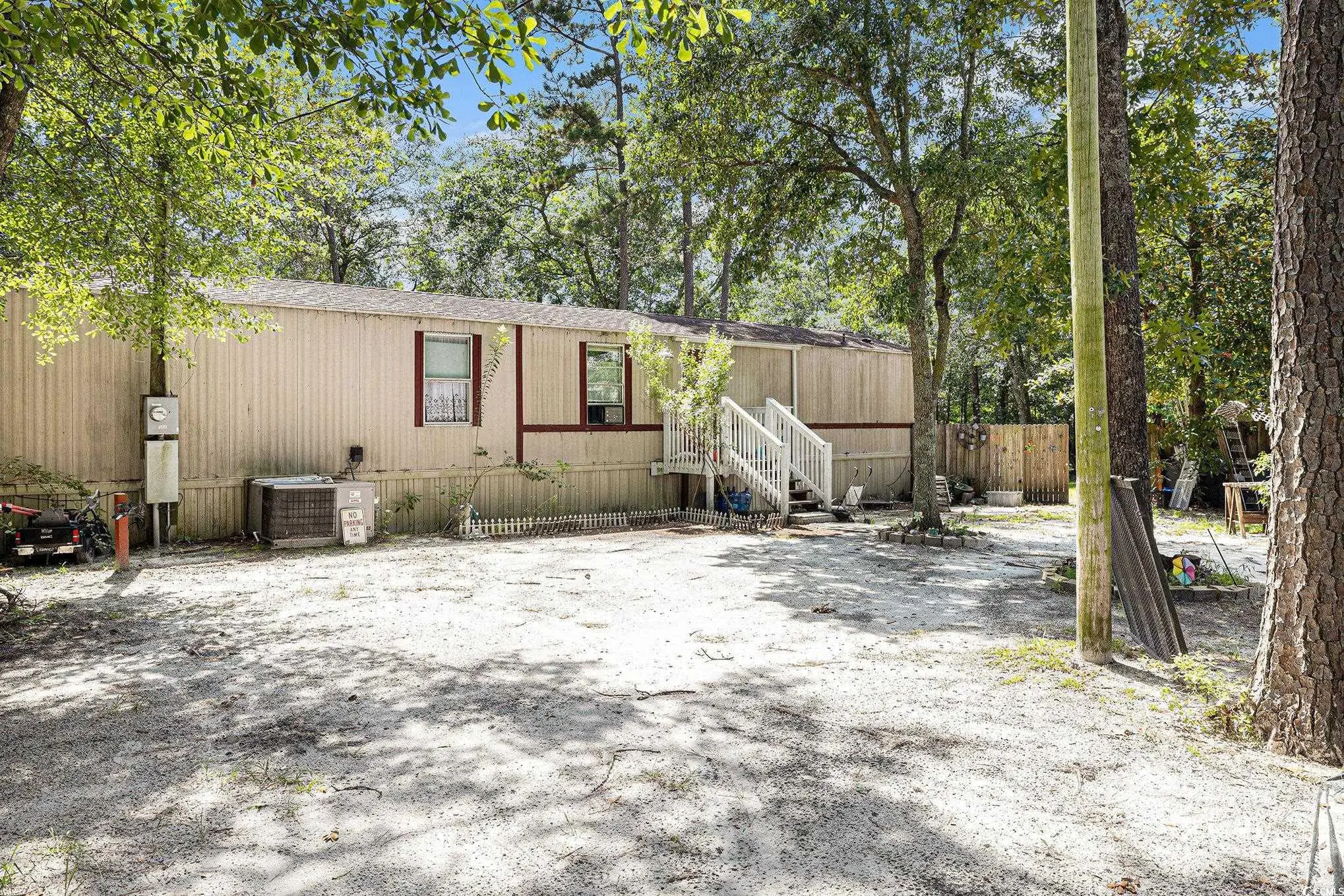 Photo of Listing #2529499