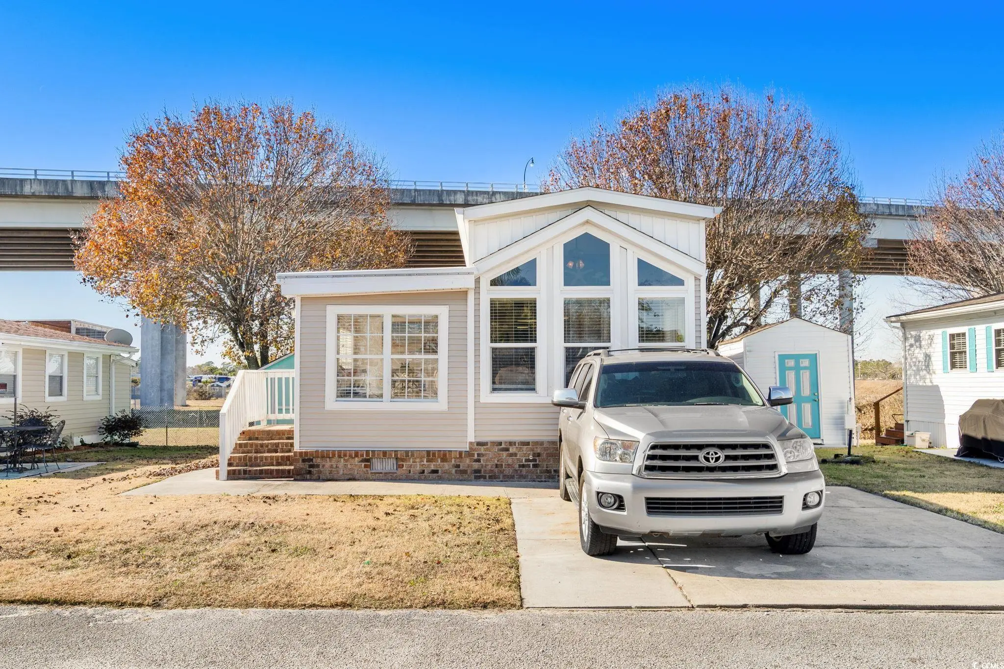 Photo of Listing #2529583