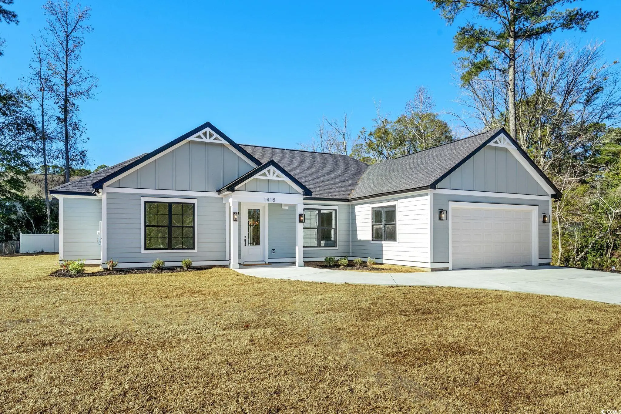 Photo of Listing #2529600