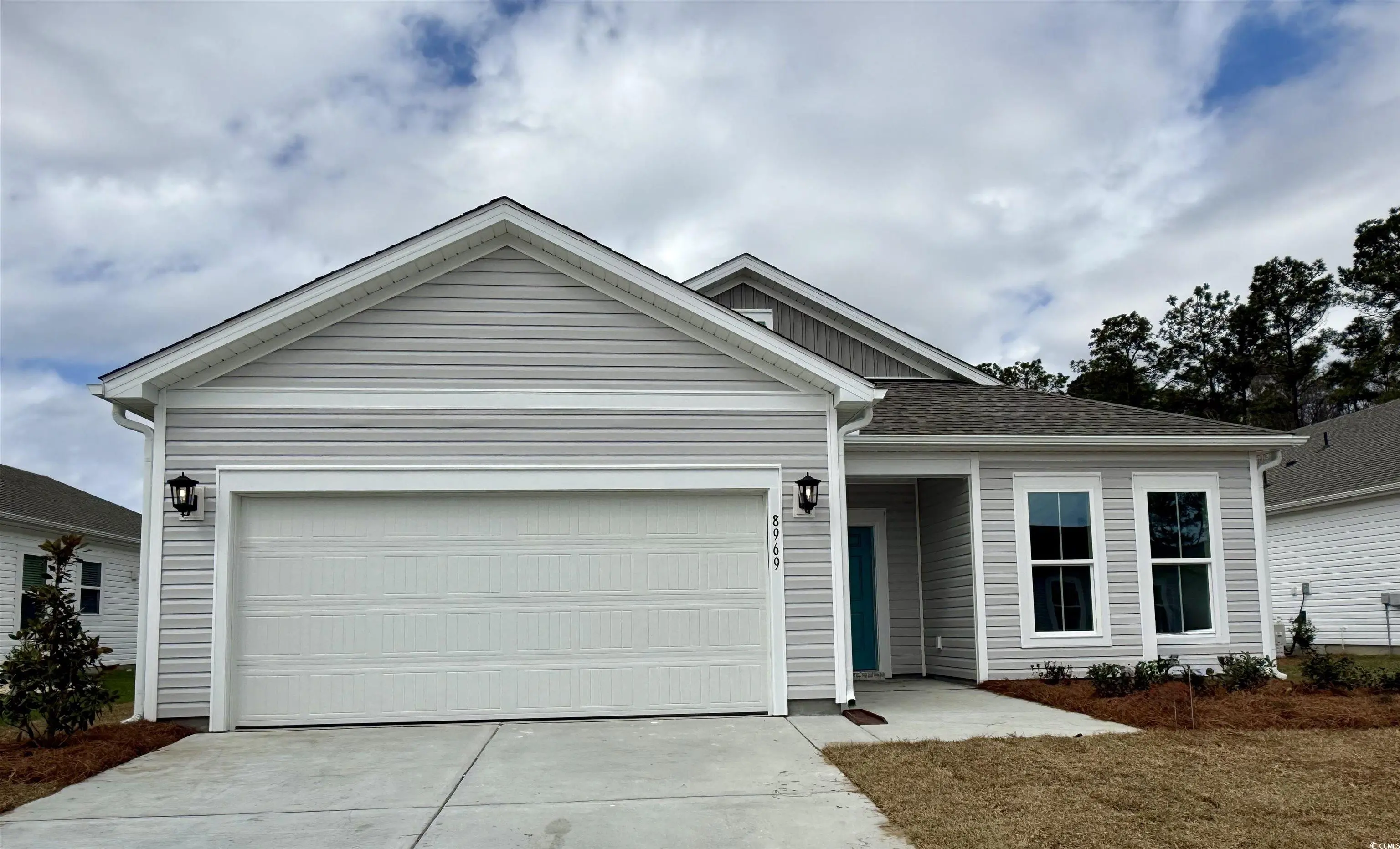 Photo of Listing #2529695