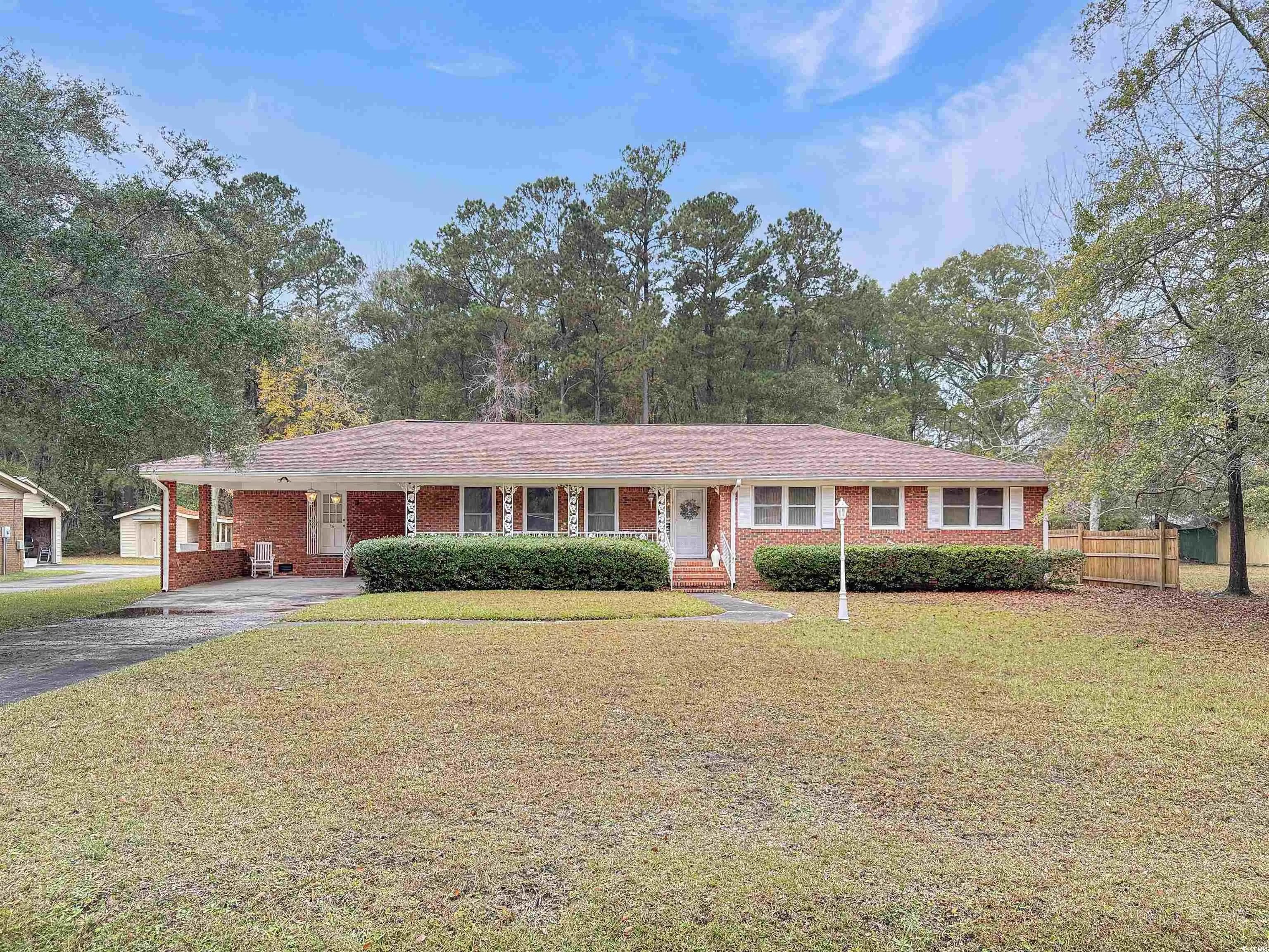 Photo of Listing #2529758