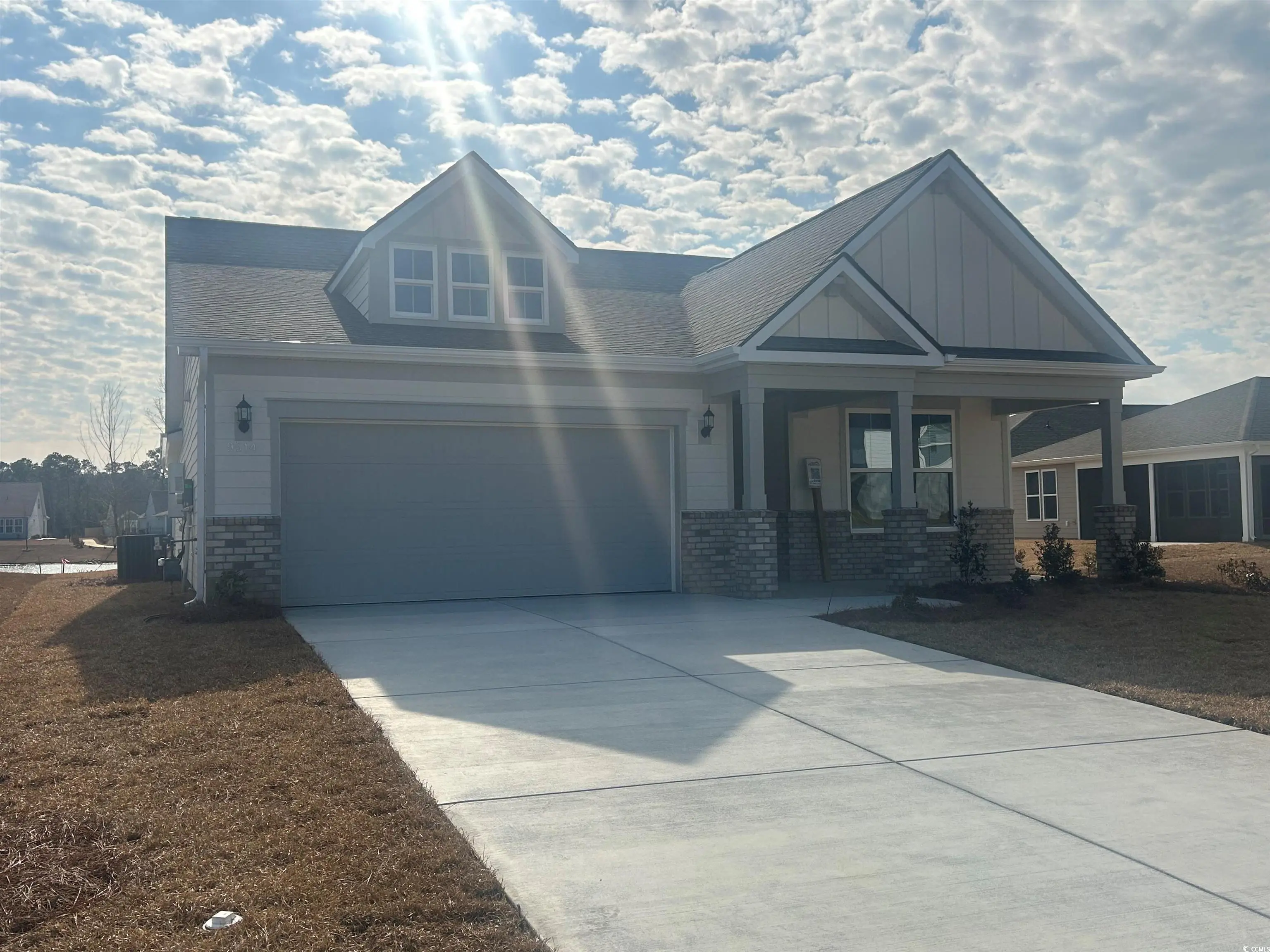 Photo of Listing #2529793