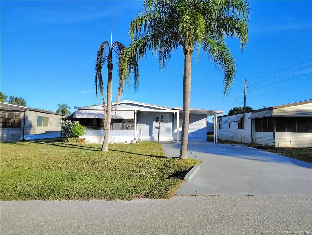 2 of 62 - 2581 Pontiac Place, Stuart, FL