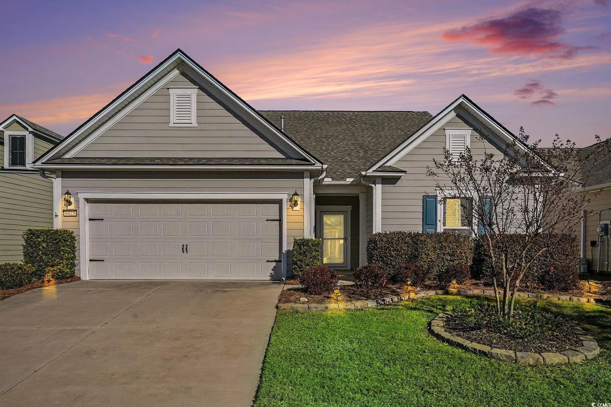 Photo of Listing #2529862