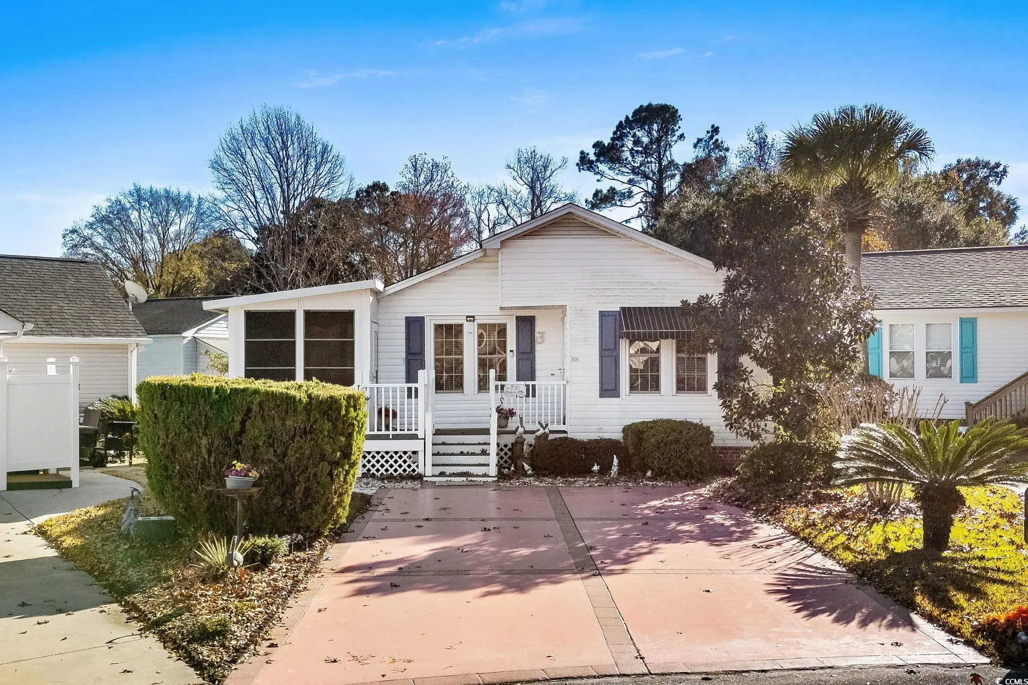 Photo of Listing #2529891